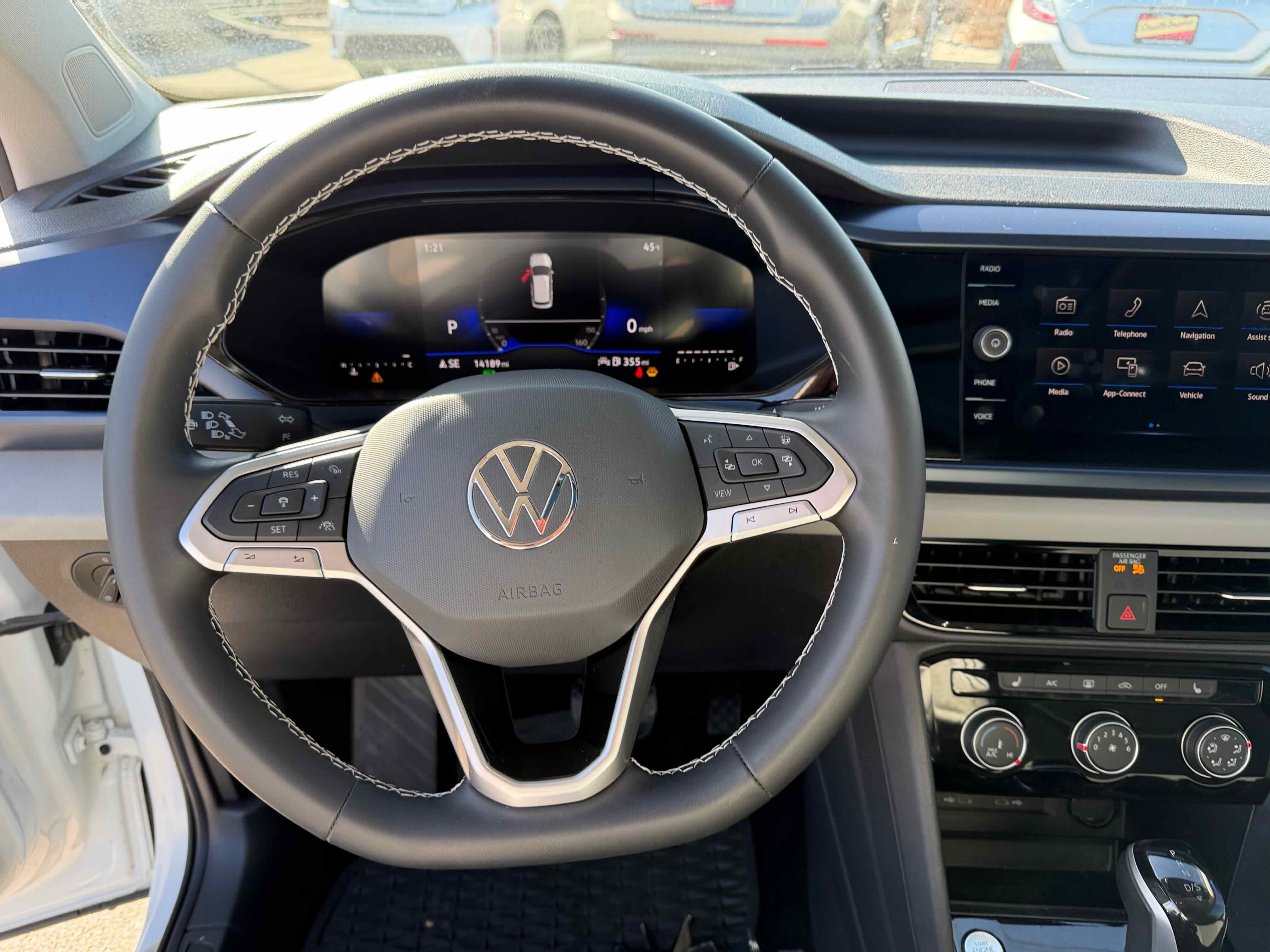 2023 Volkswagen Taos SE