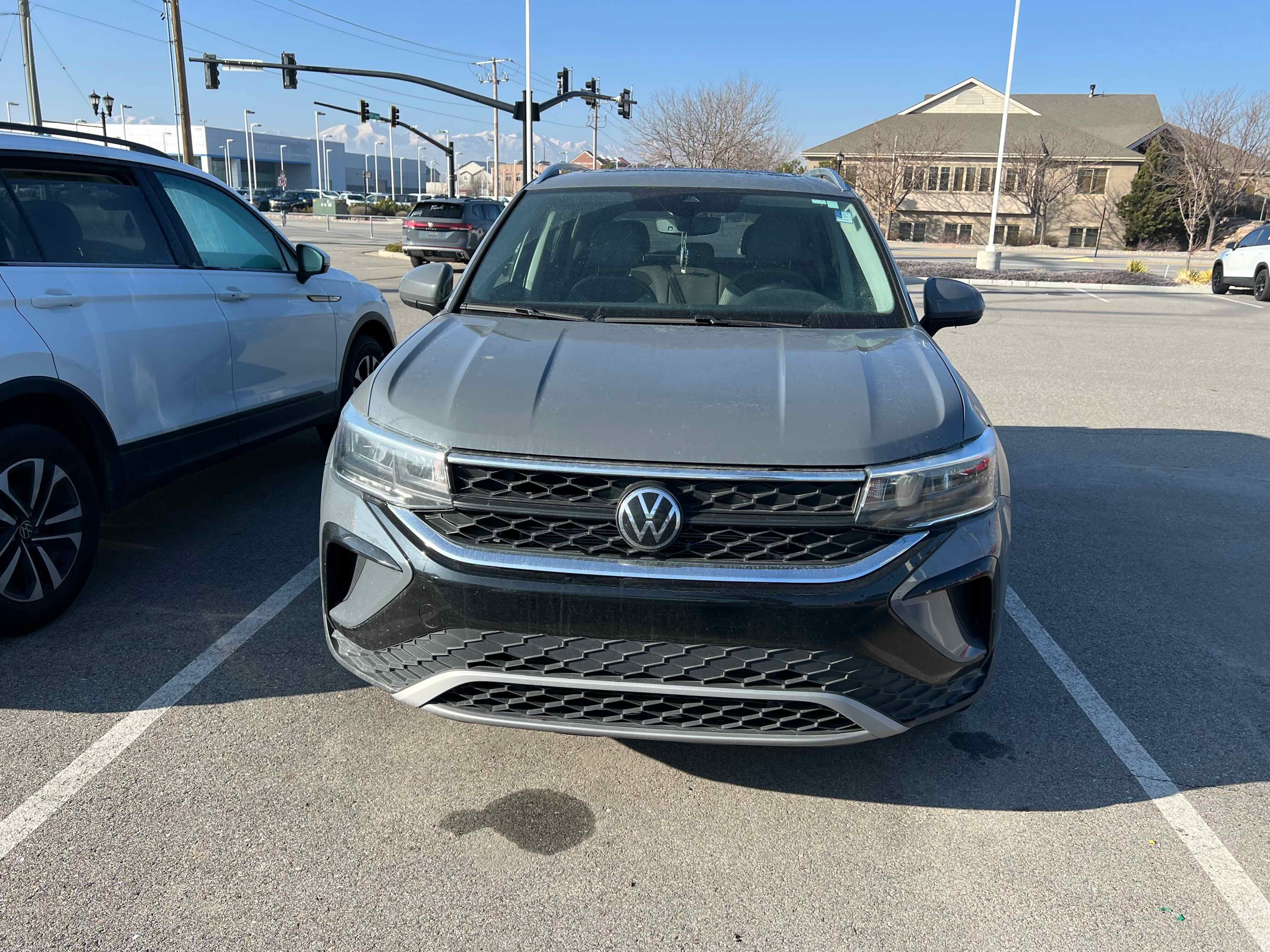 2023 Volkswagen Taos SE