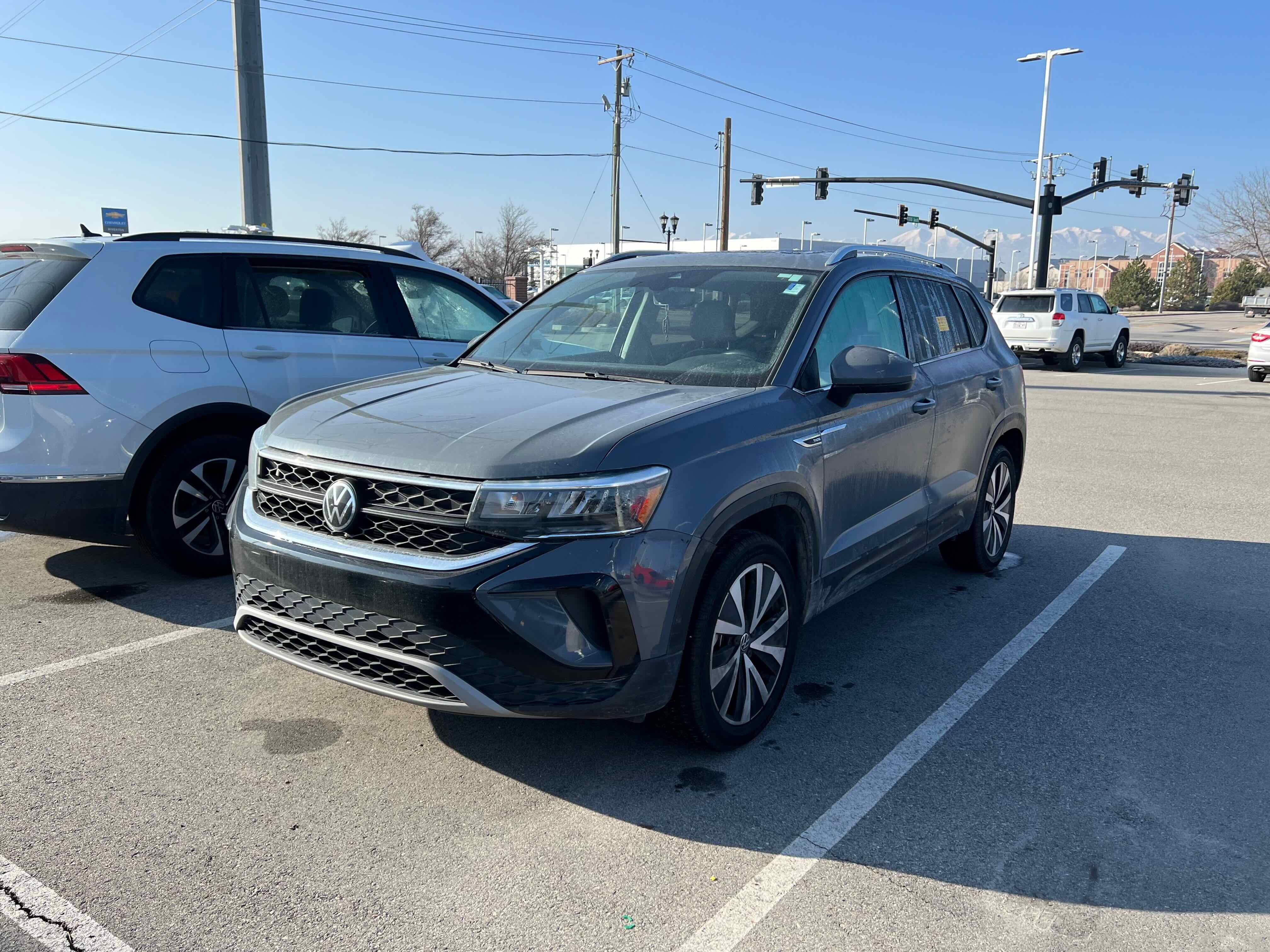 2023 Volkswagen Taos SE