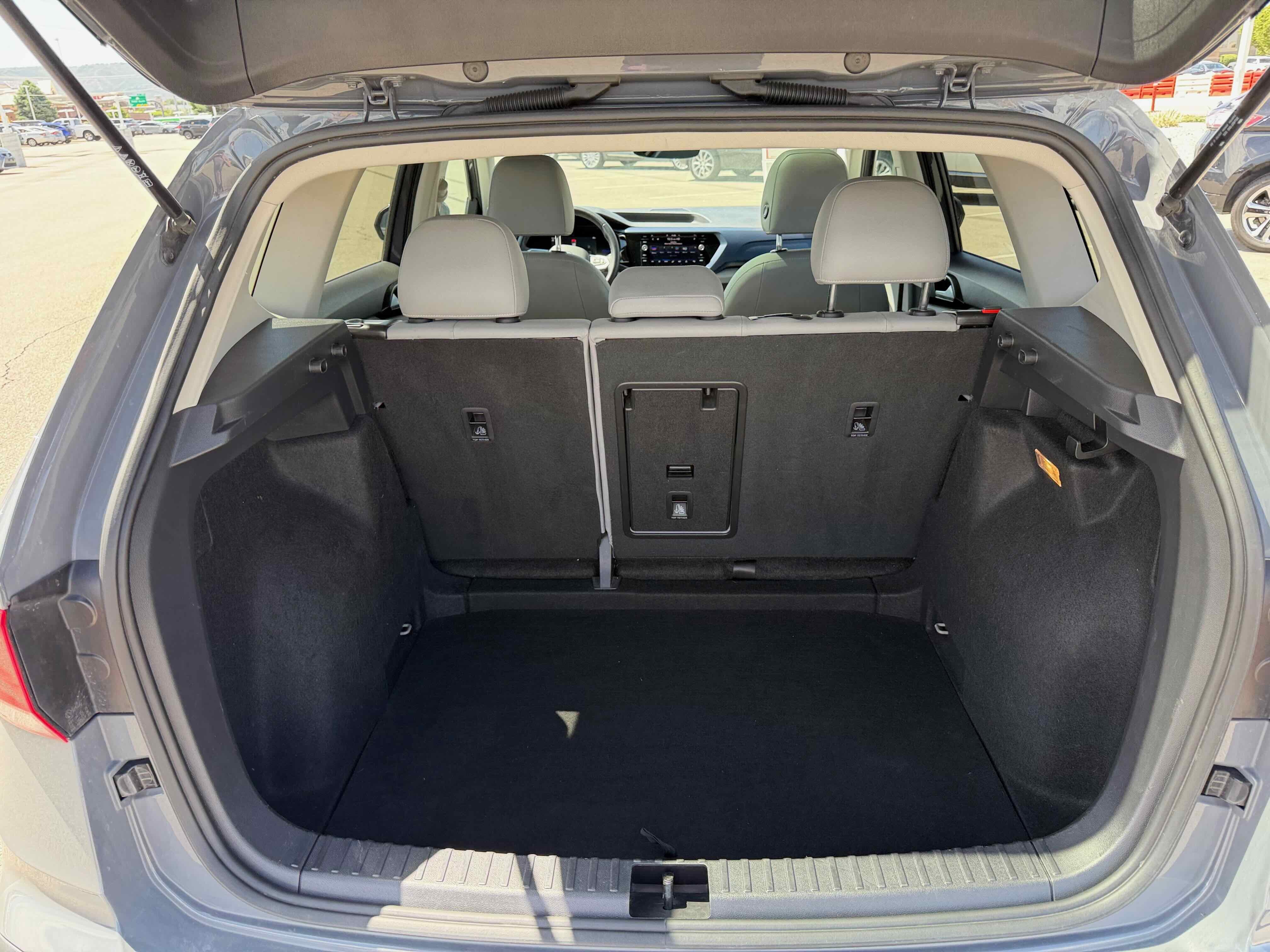 2023 Volkswagen Taos SE