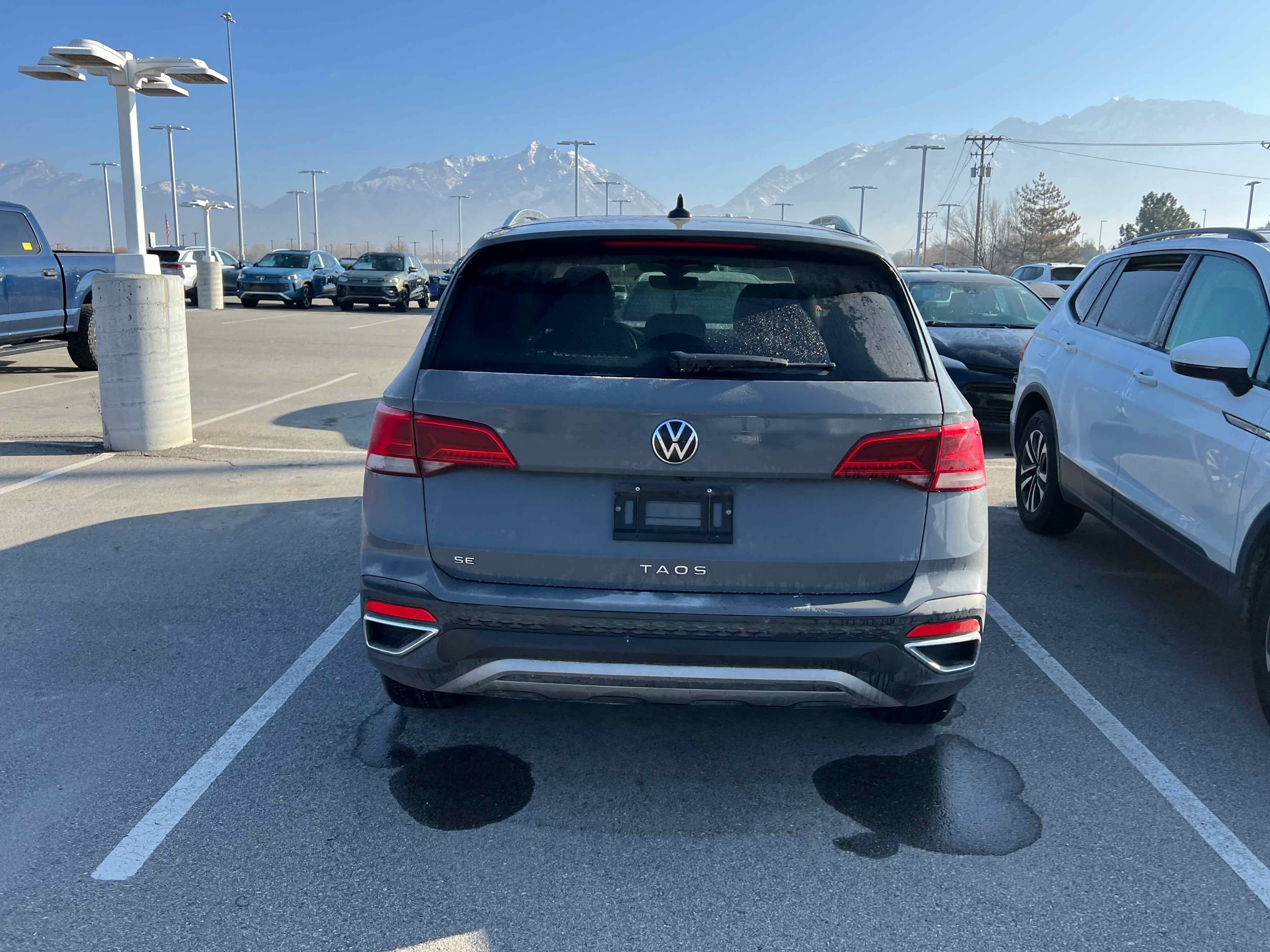 2023 Volkswagen Taos SE