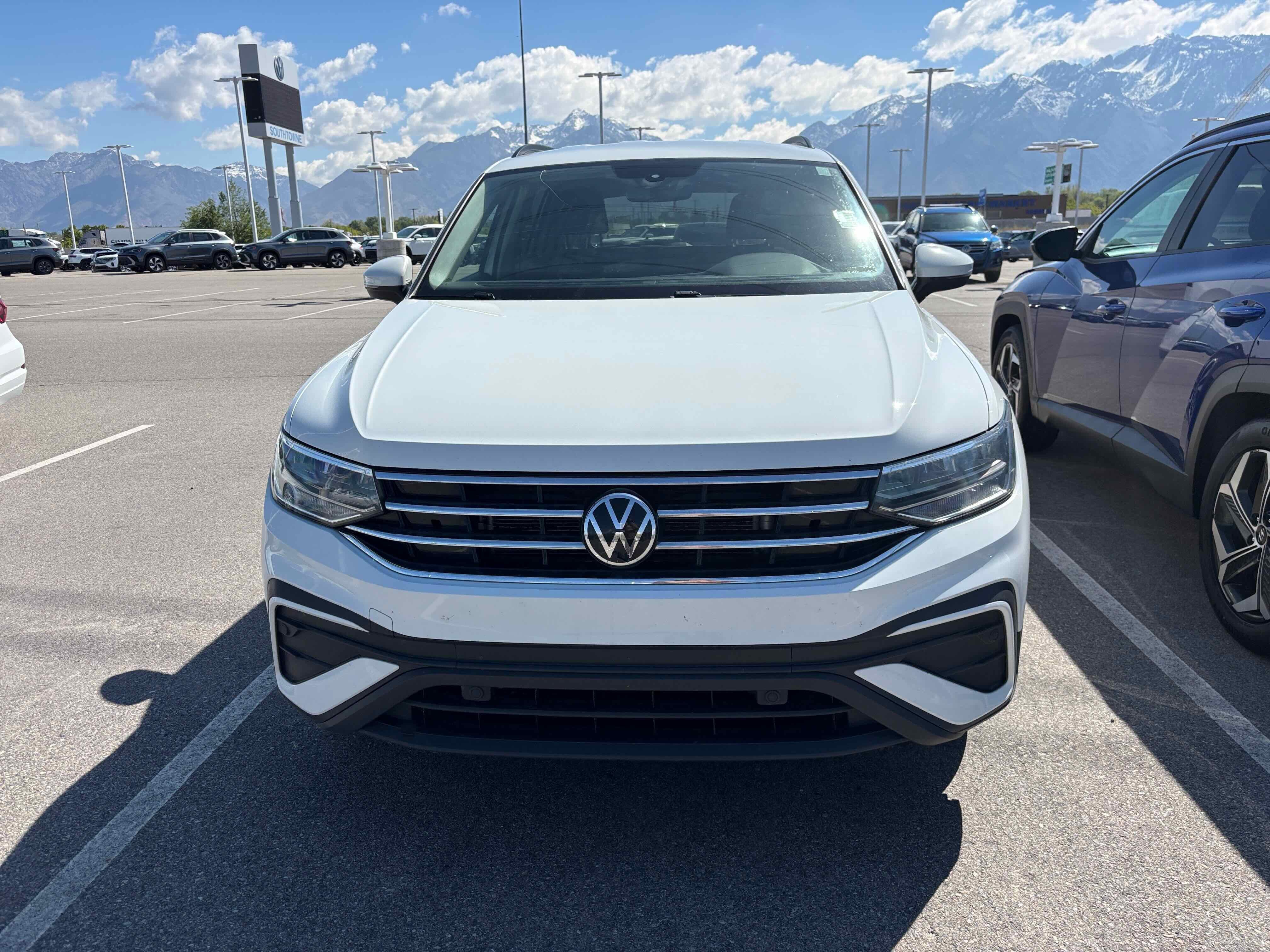 2023 Volkswagen Tiguan S
