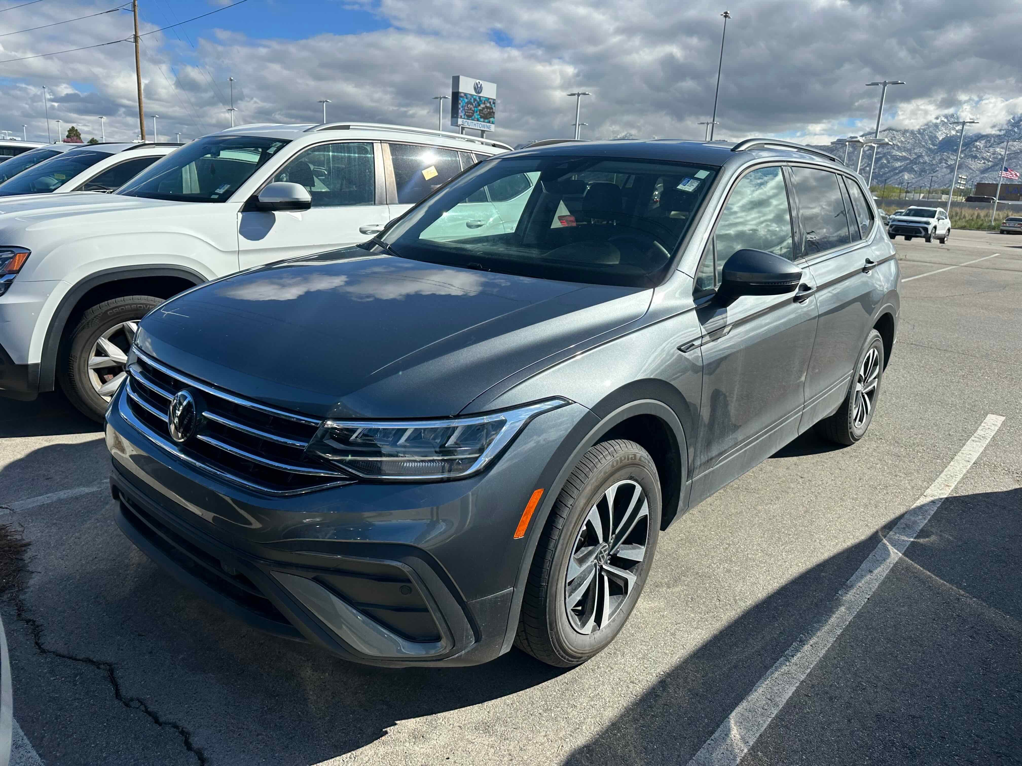 2024 Volkswagen Tiguan S