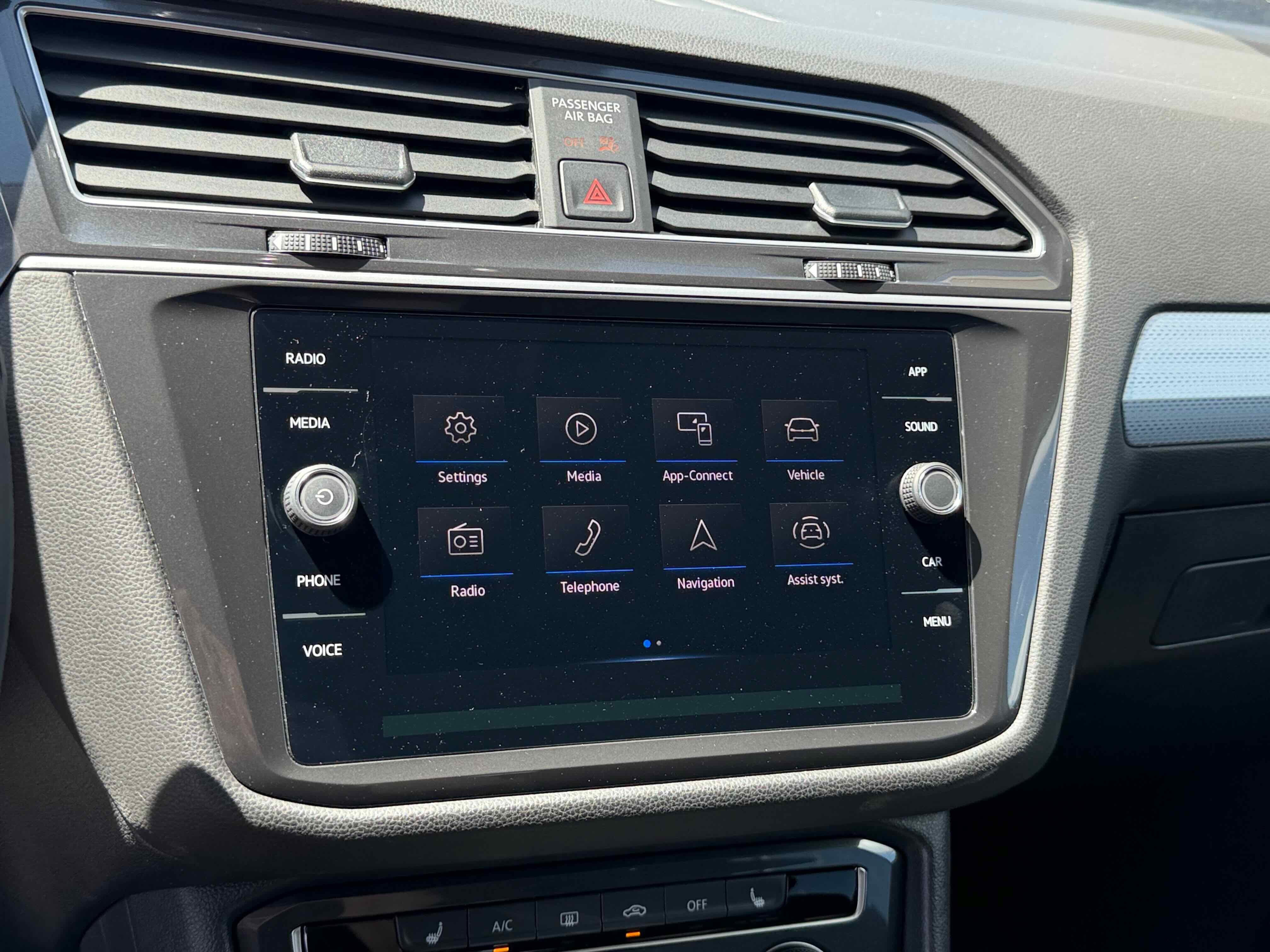 2024 Volkswagen Tiguan S