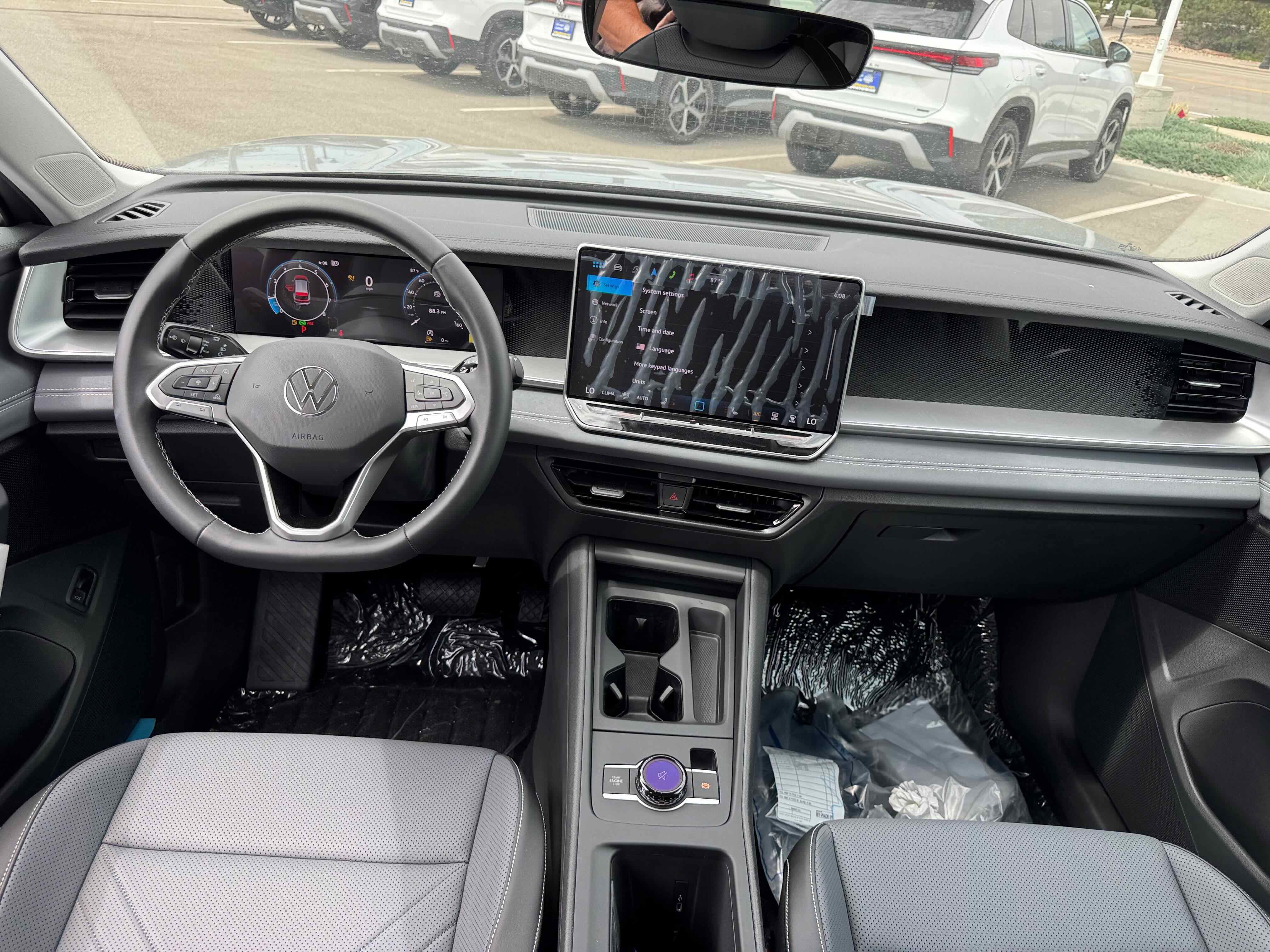 2025 Volkswagen Tiguan SE