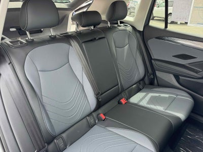 2025 Volkswagen Tiguan SE