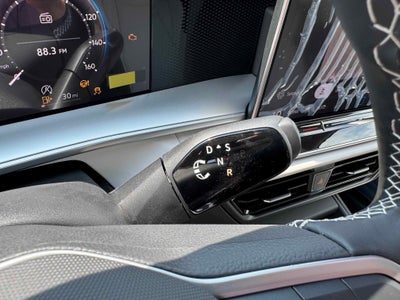 2025 Volkswagen Tiguan SE