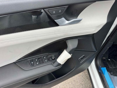 2025 Volkswagen Tiguan SE