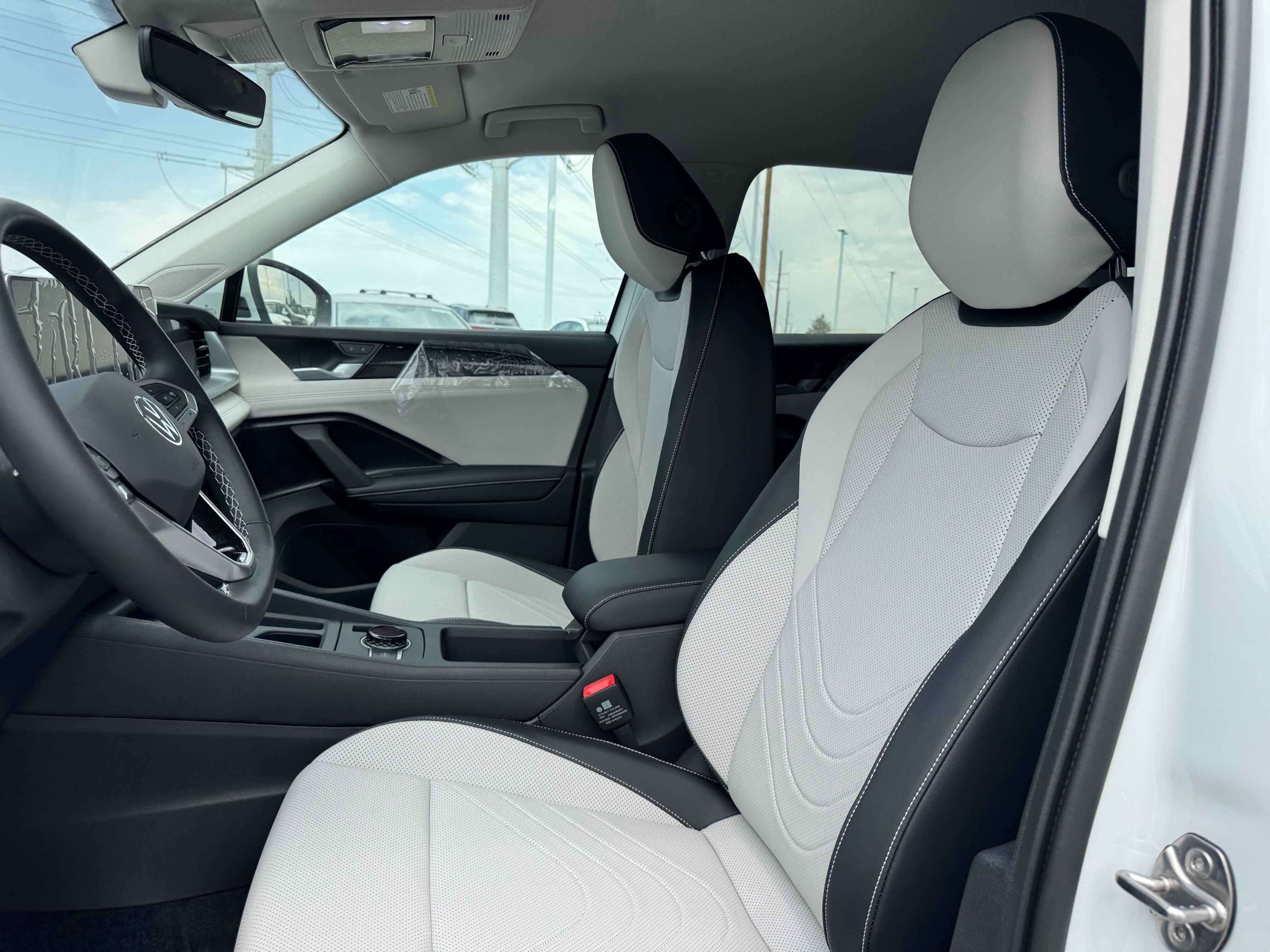 2025 Volkswagen Tiguan SE