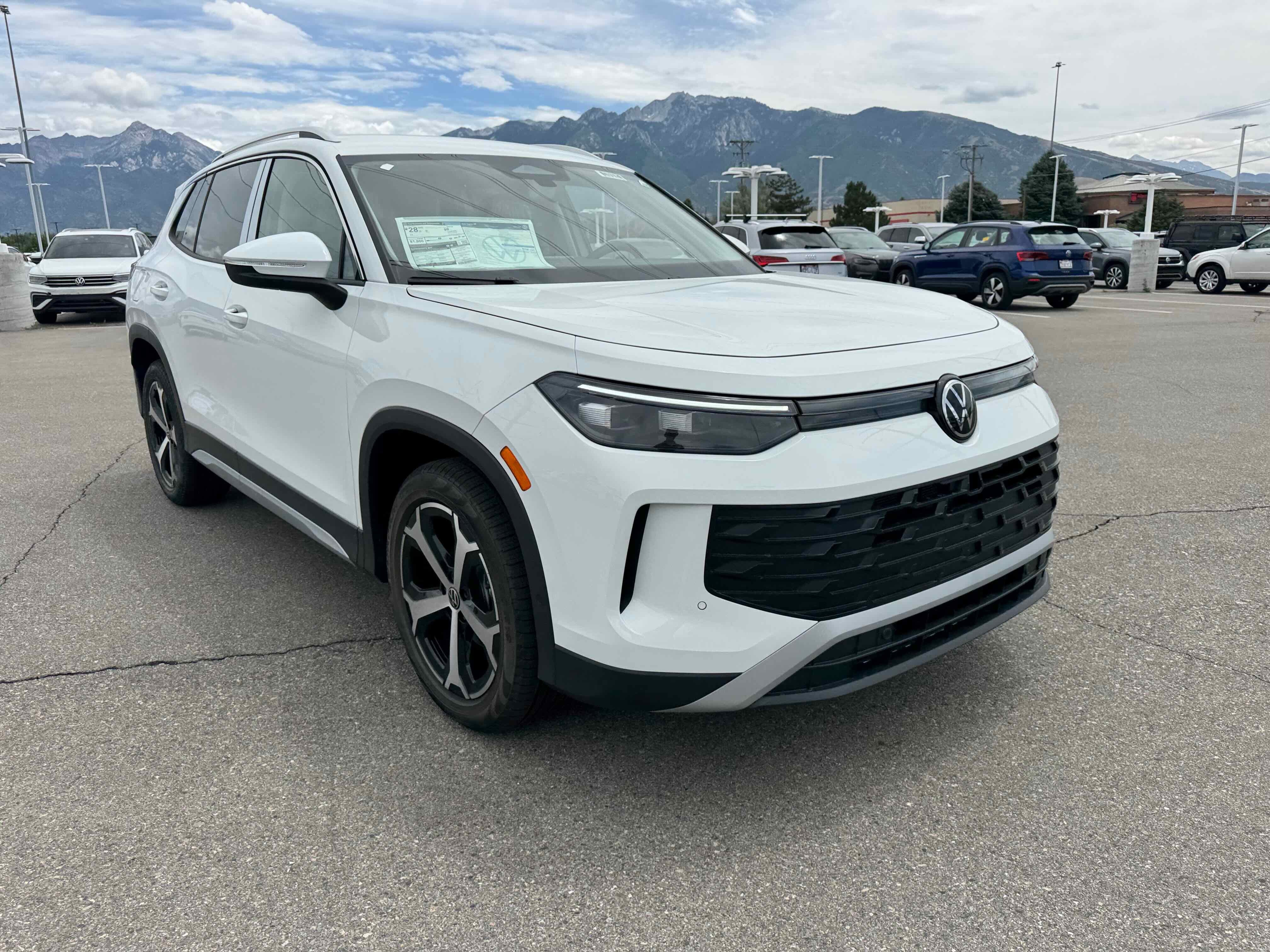 2025 Volkswagen Tiguan SE