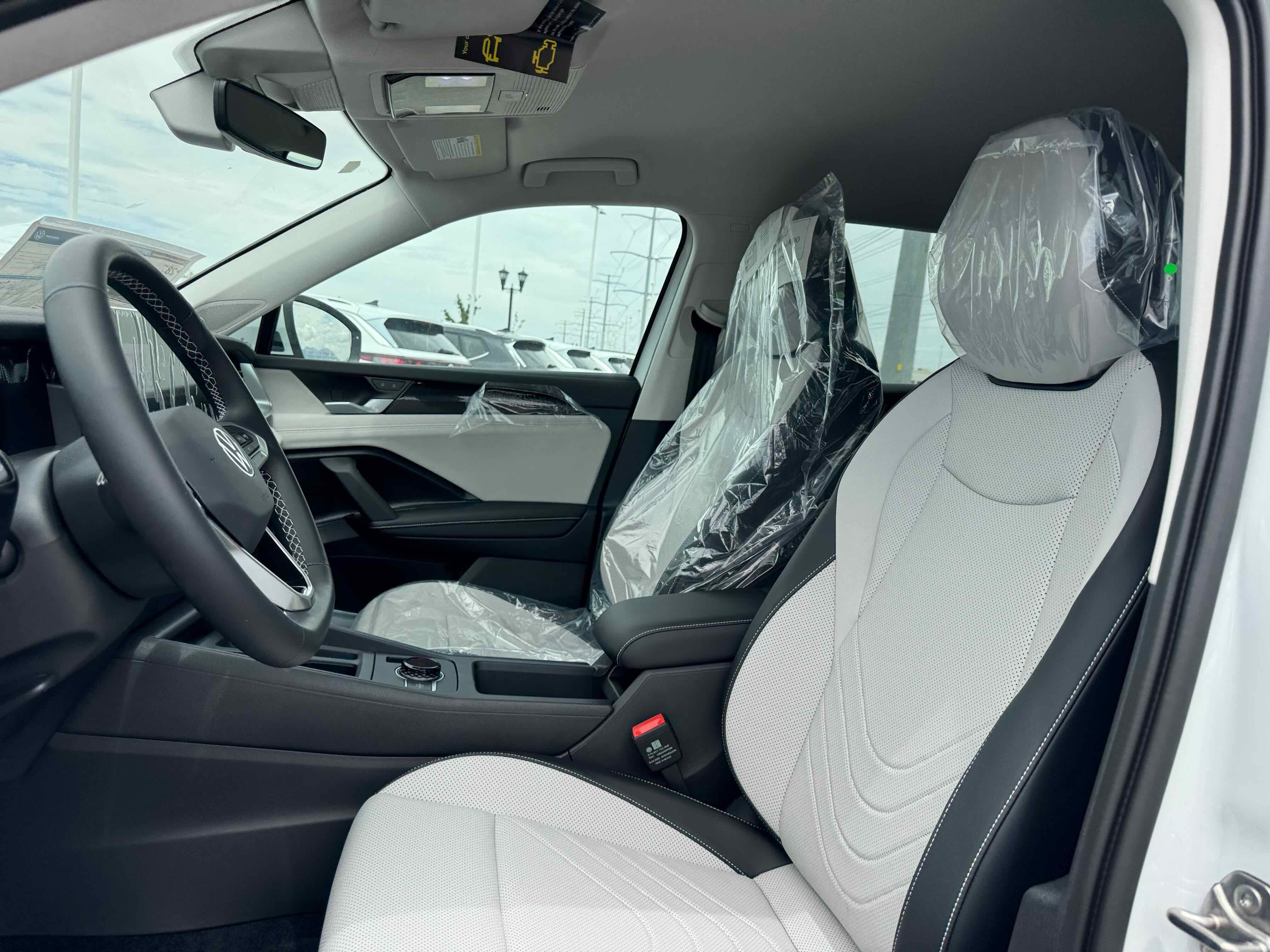 2025 Volkswagen Tiguan SE