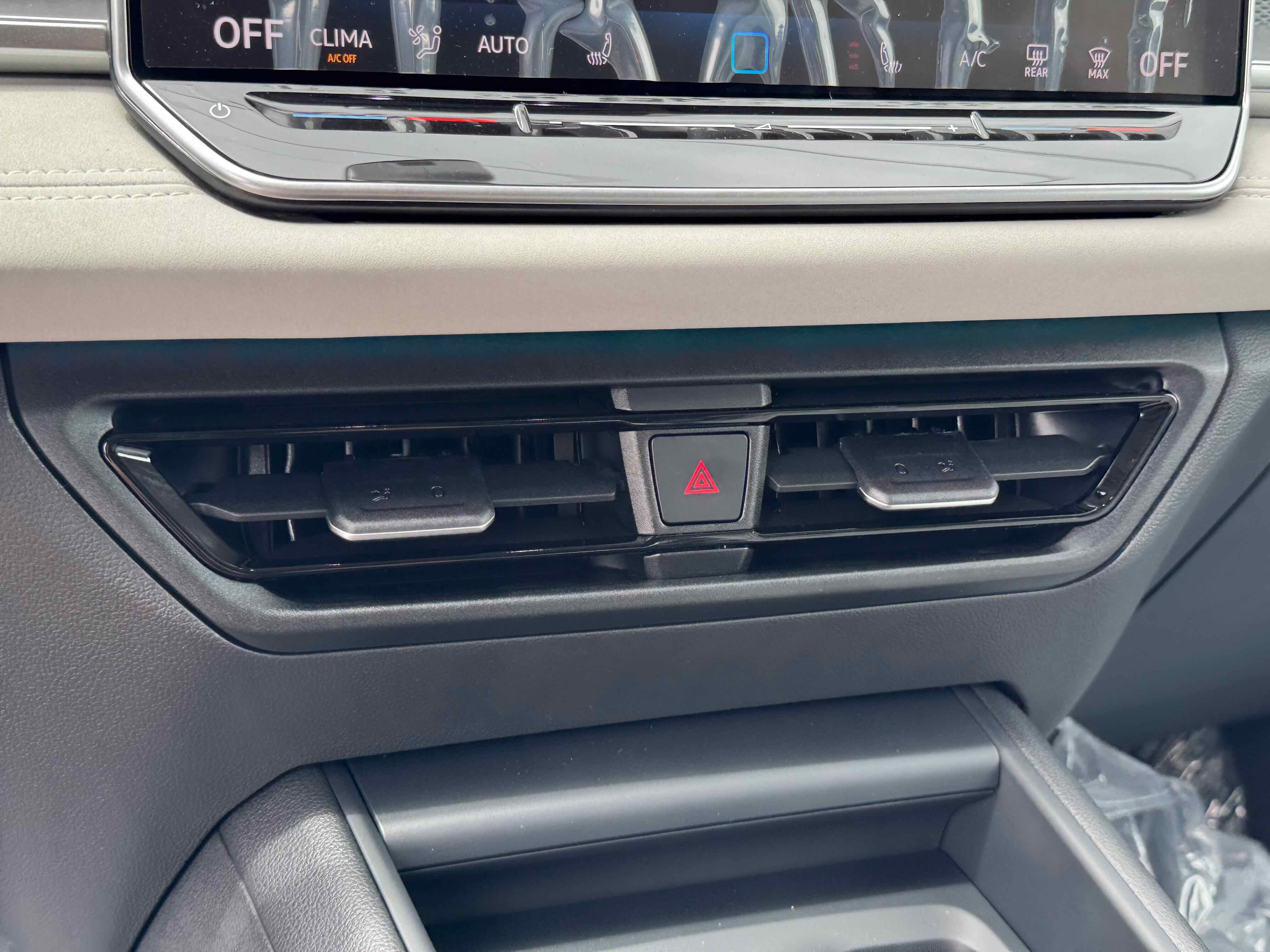 2025 Volkswagen Tiguan SE