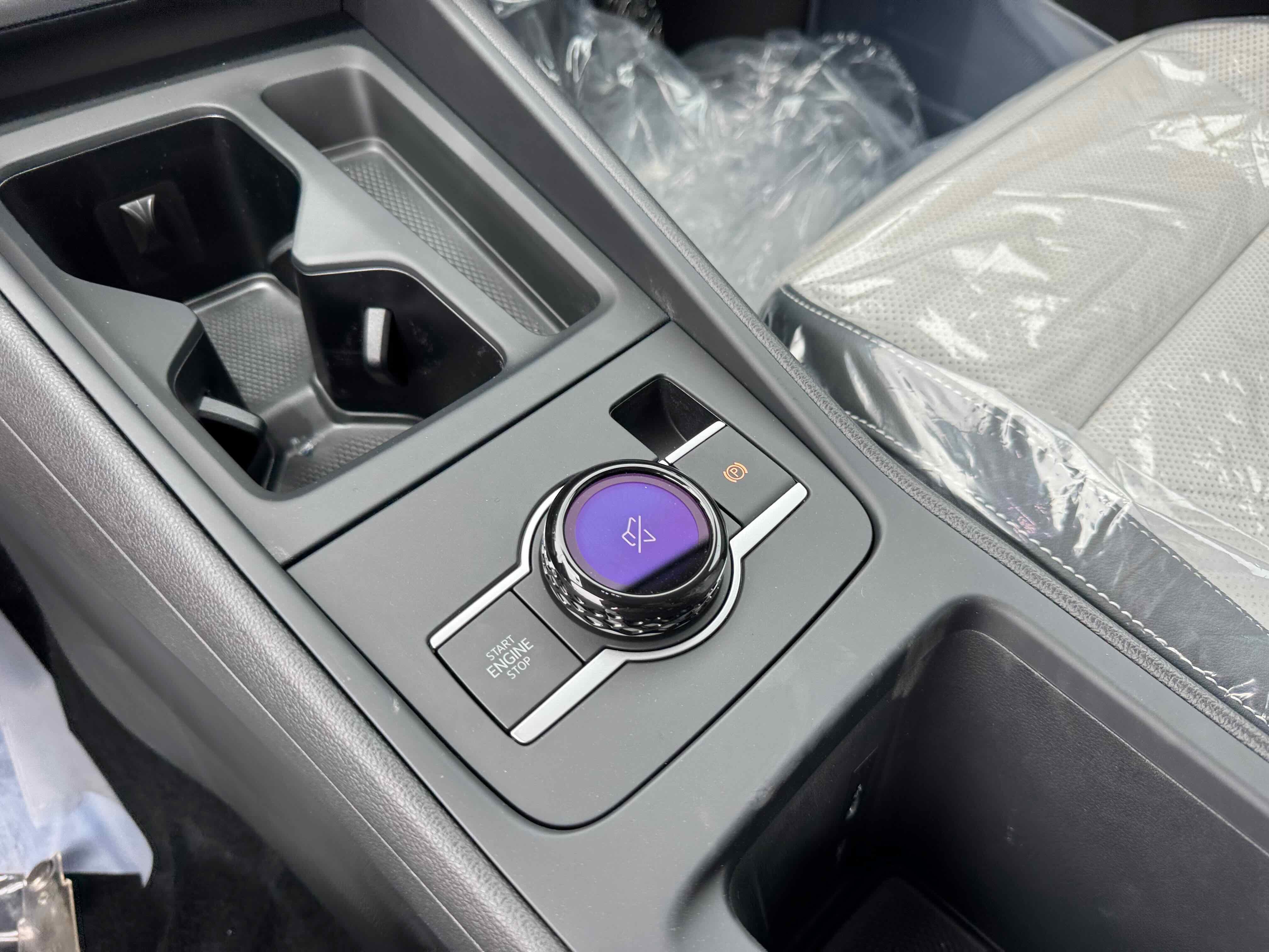 2025 Volkswagen Tiguan SE