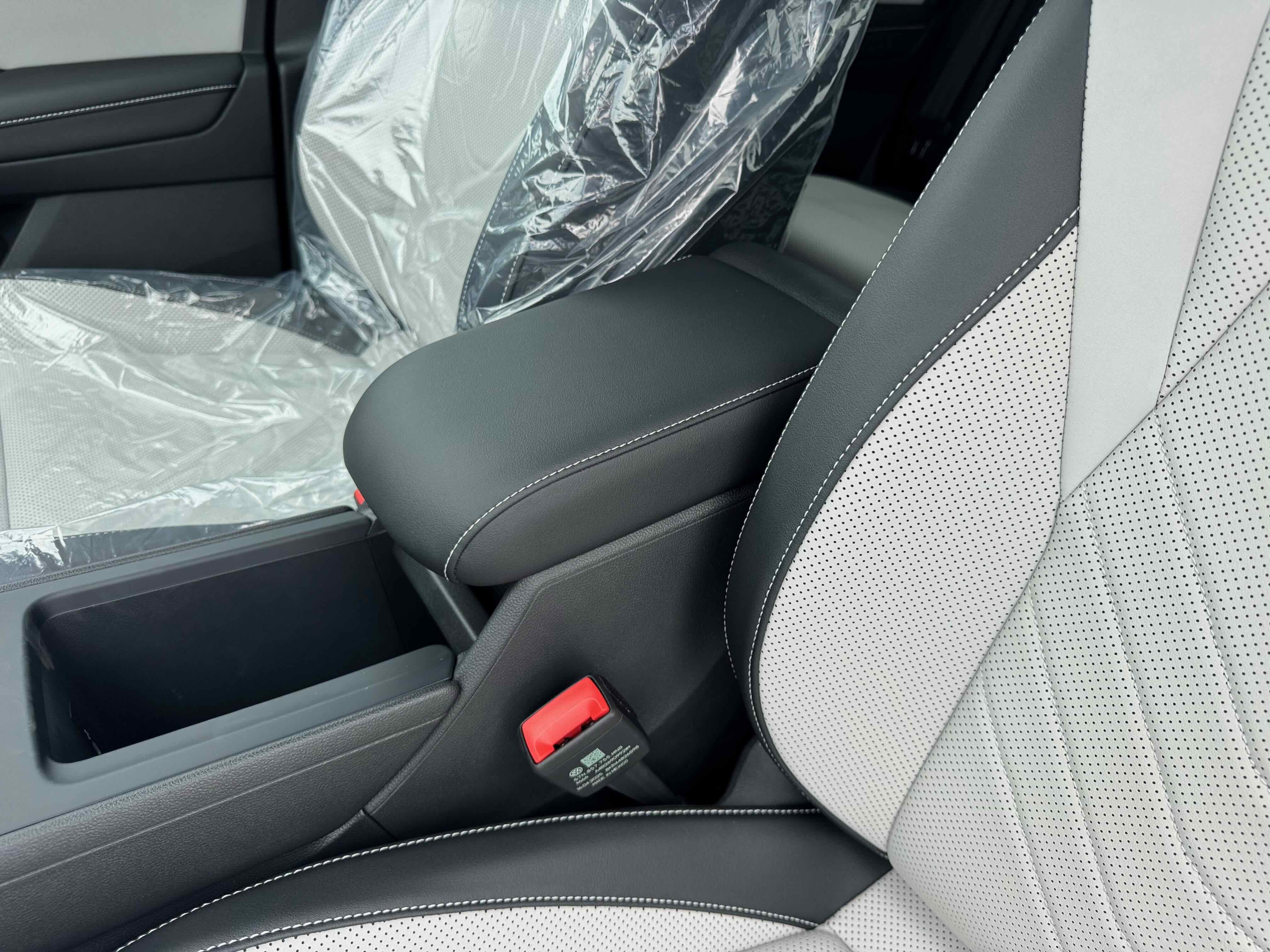 2025 Volkswagen Tiguan SE