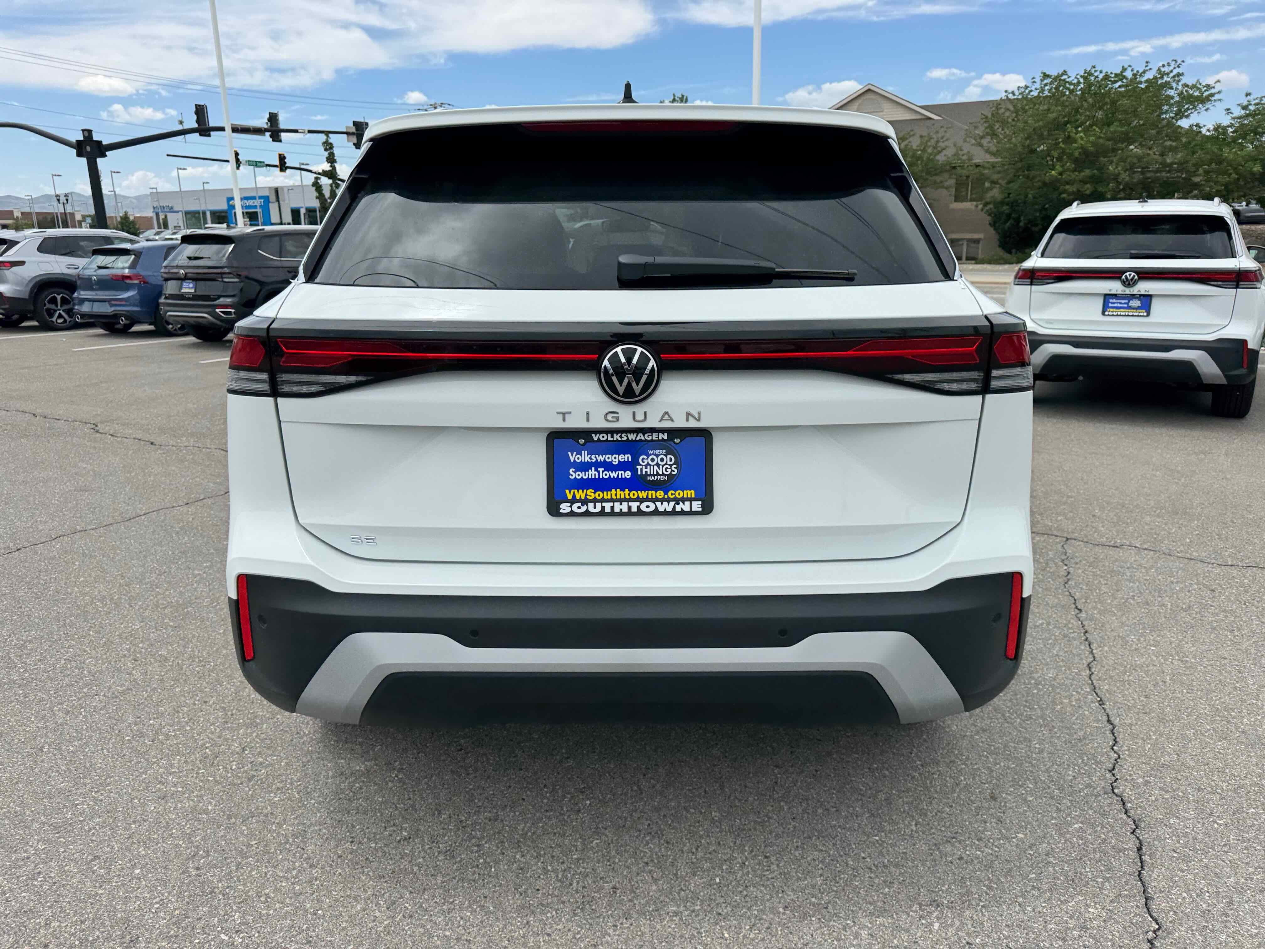 2025 Volkswagen Tiguan SE