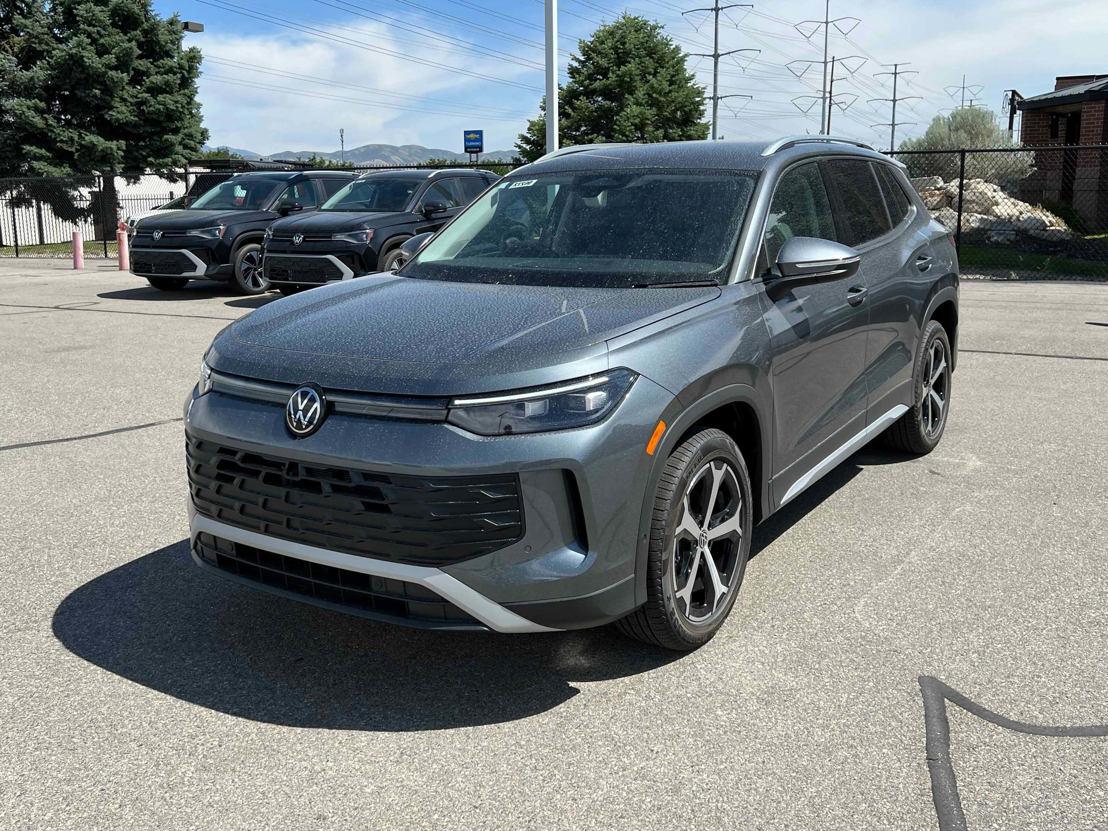 2025 Volkswagen Tiguan SE