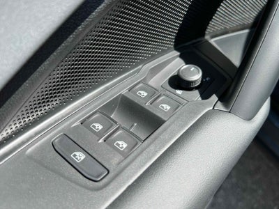 2025 Volkswagen Tiguan SE