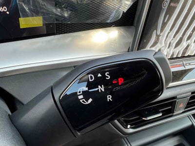 2025 Volkswagen Tiguan SE