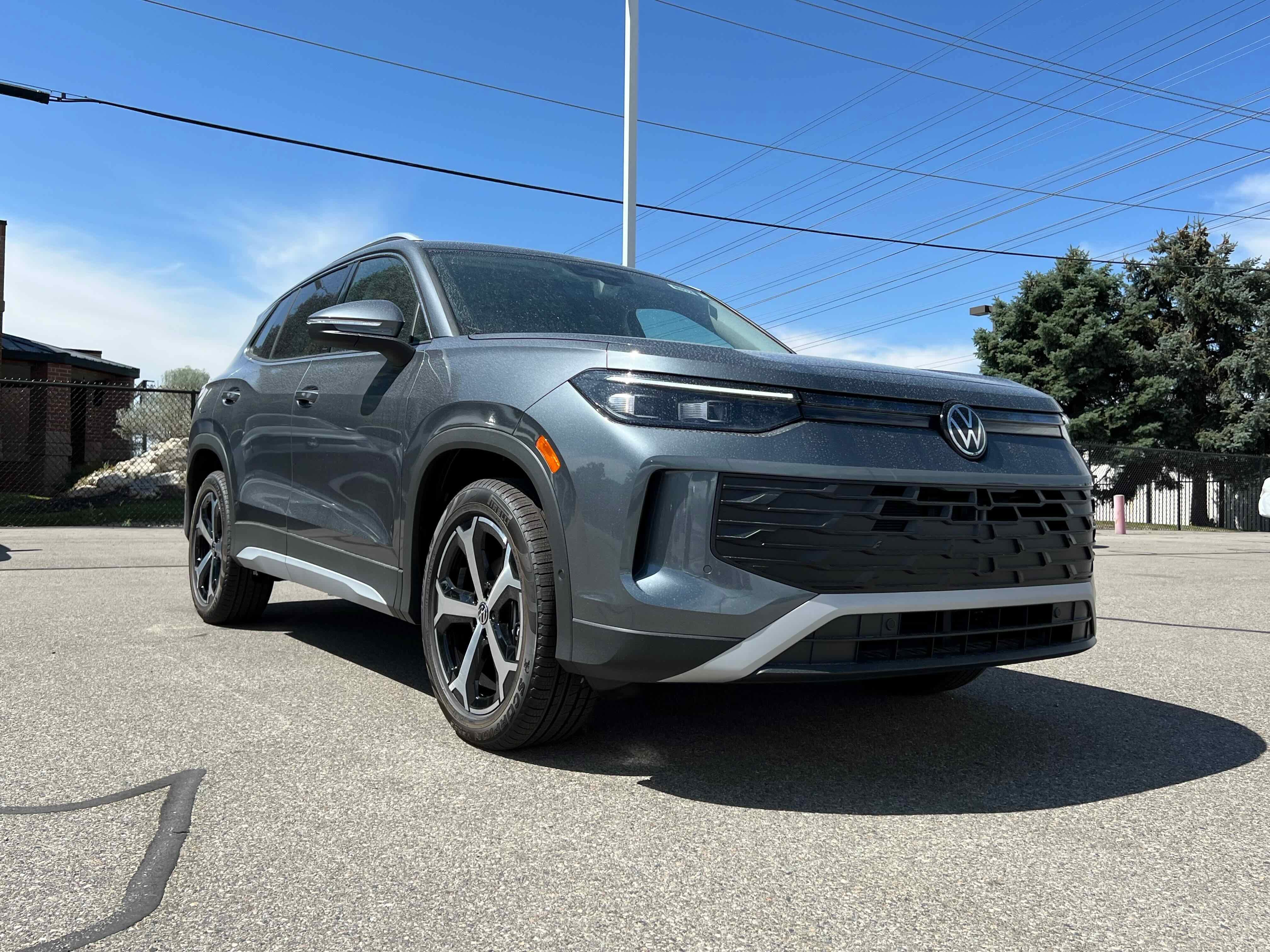 2025 Volkswagen Tiguan SE