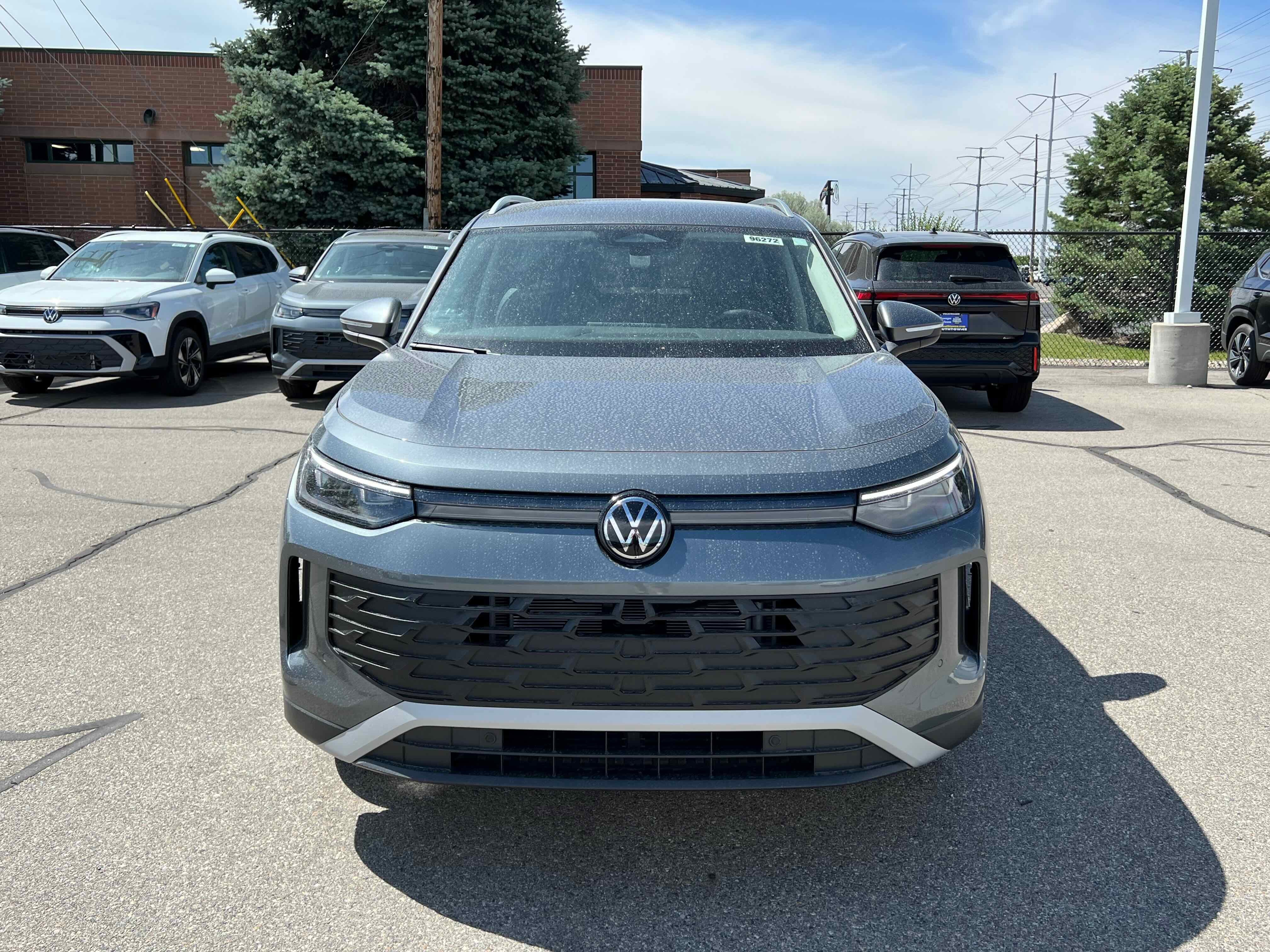 2025 Volkswagen Tiguan SE