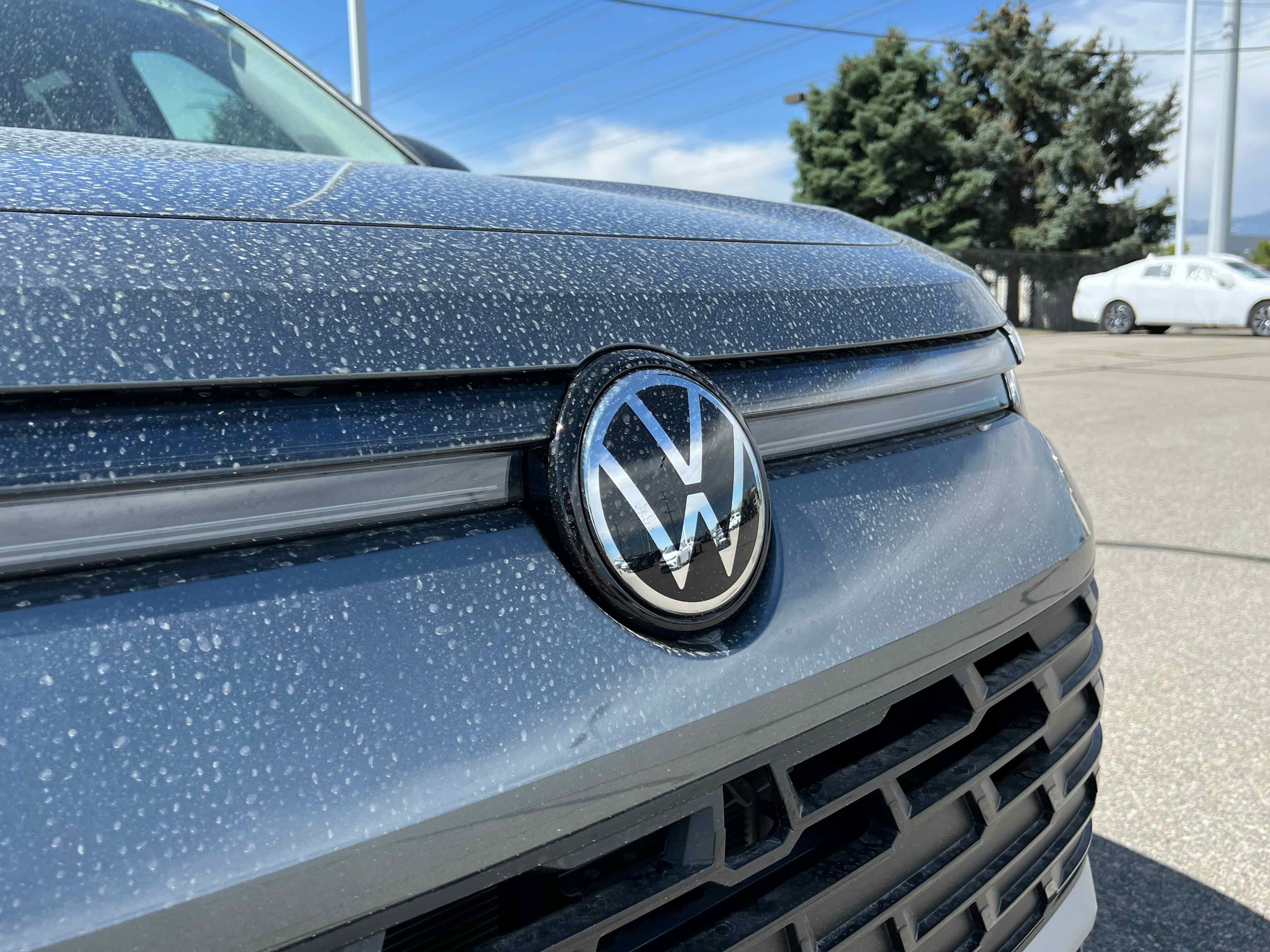 2025 Volkswagen Tiguan SE