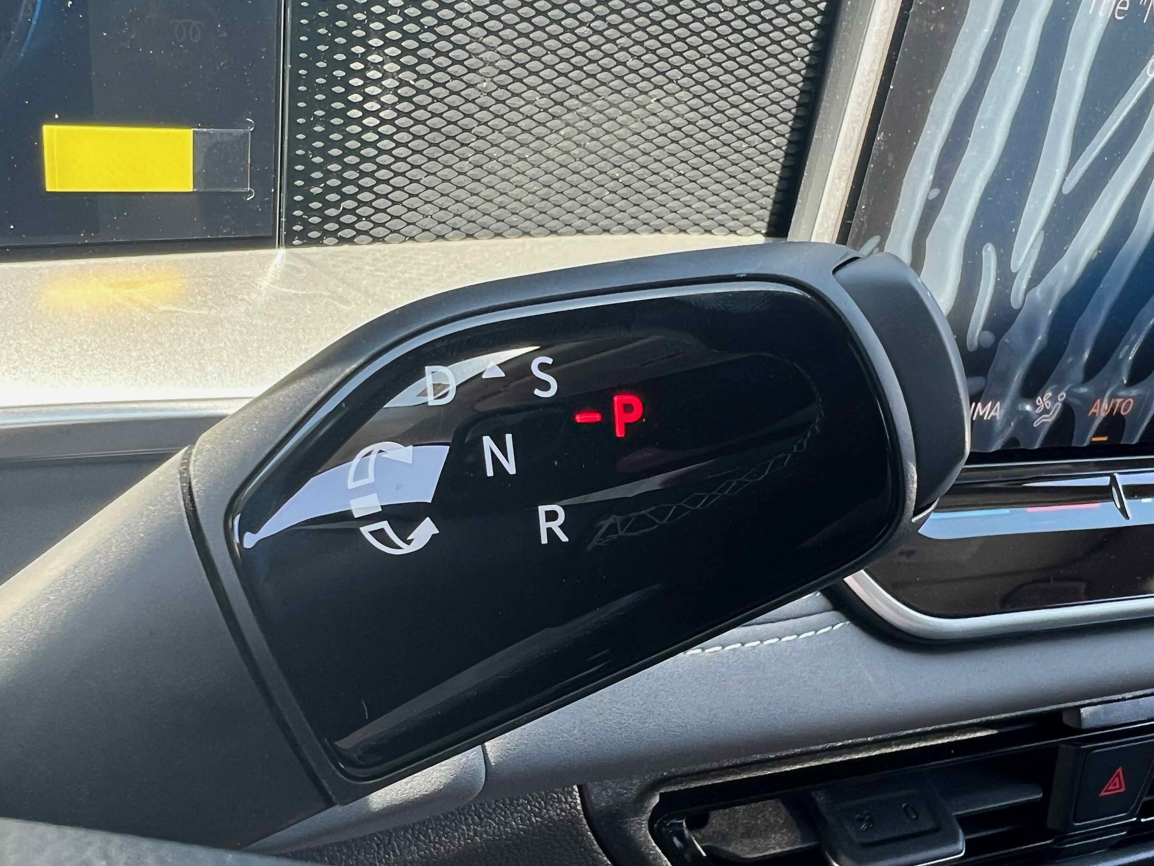 2025 Volkswagen Tiguan SE