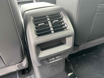 2025 Volkswagen Tiguan SE