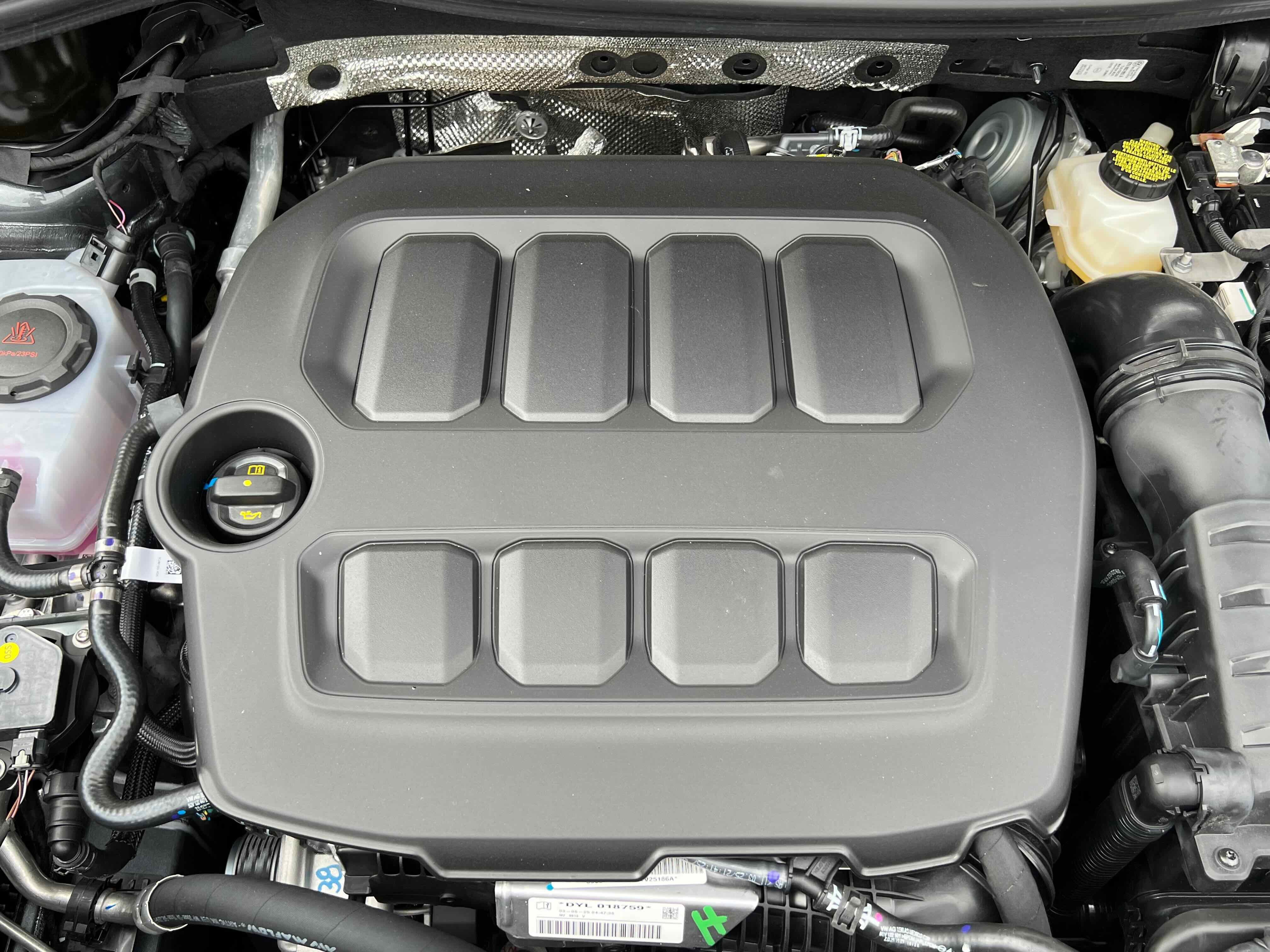 2025 Volkswagen Tiguan SE