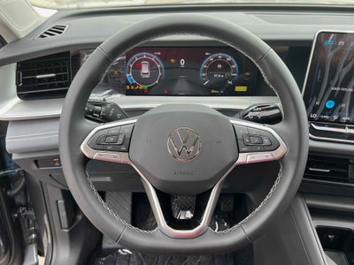 2025 Volkswagen Tiguan SE