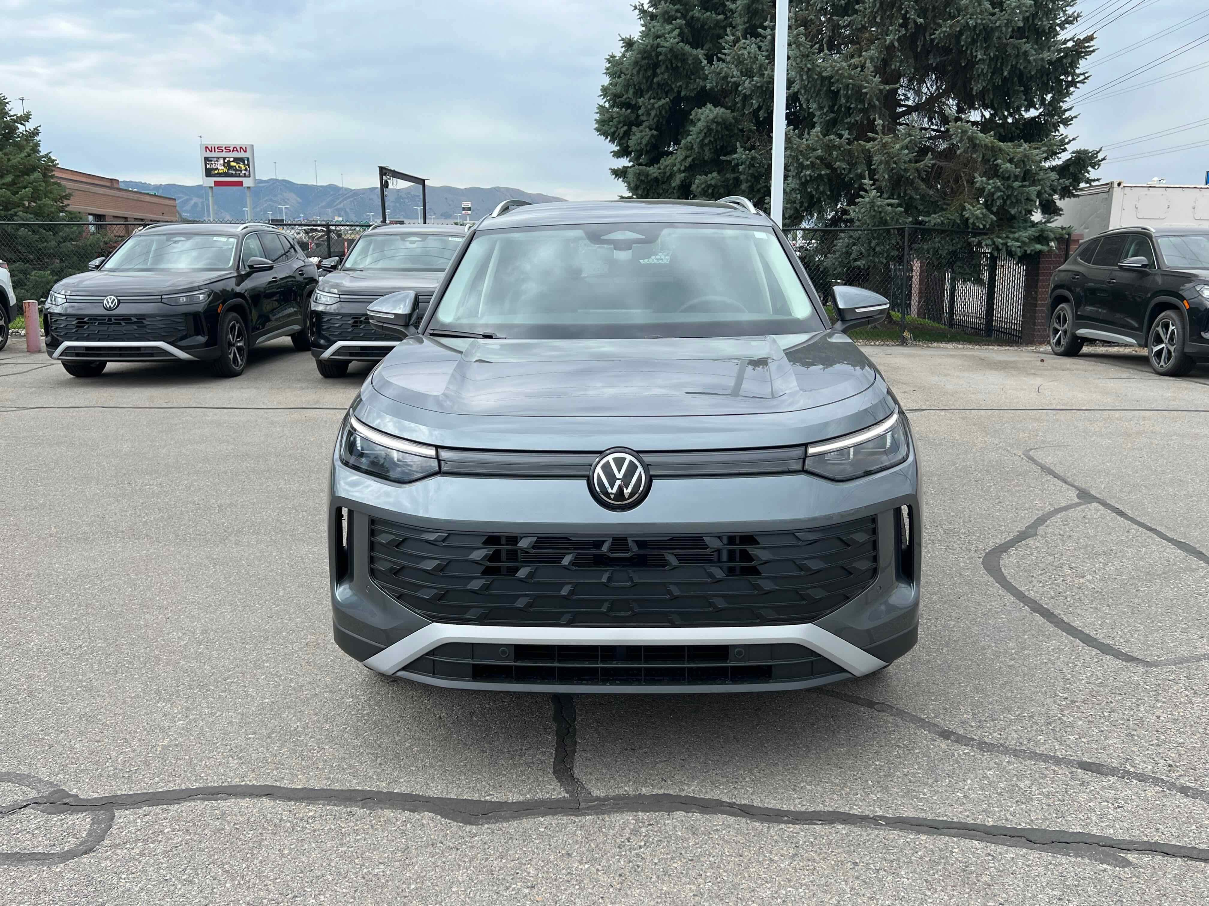 2025 Volkswagen Tiguan SE