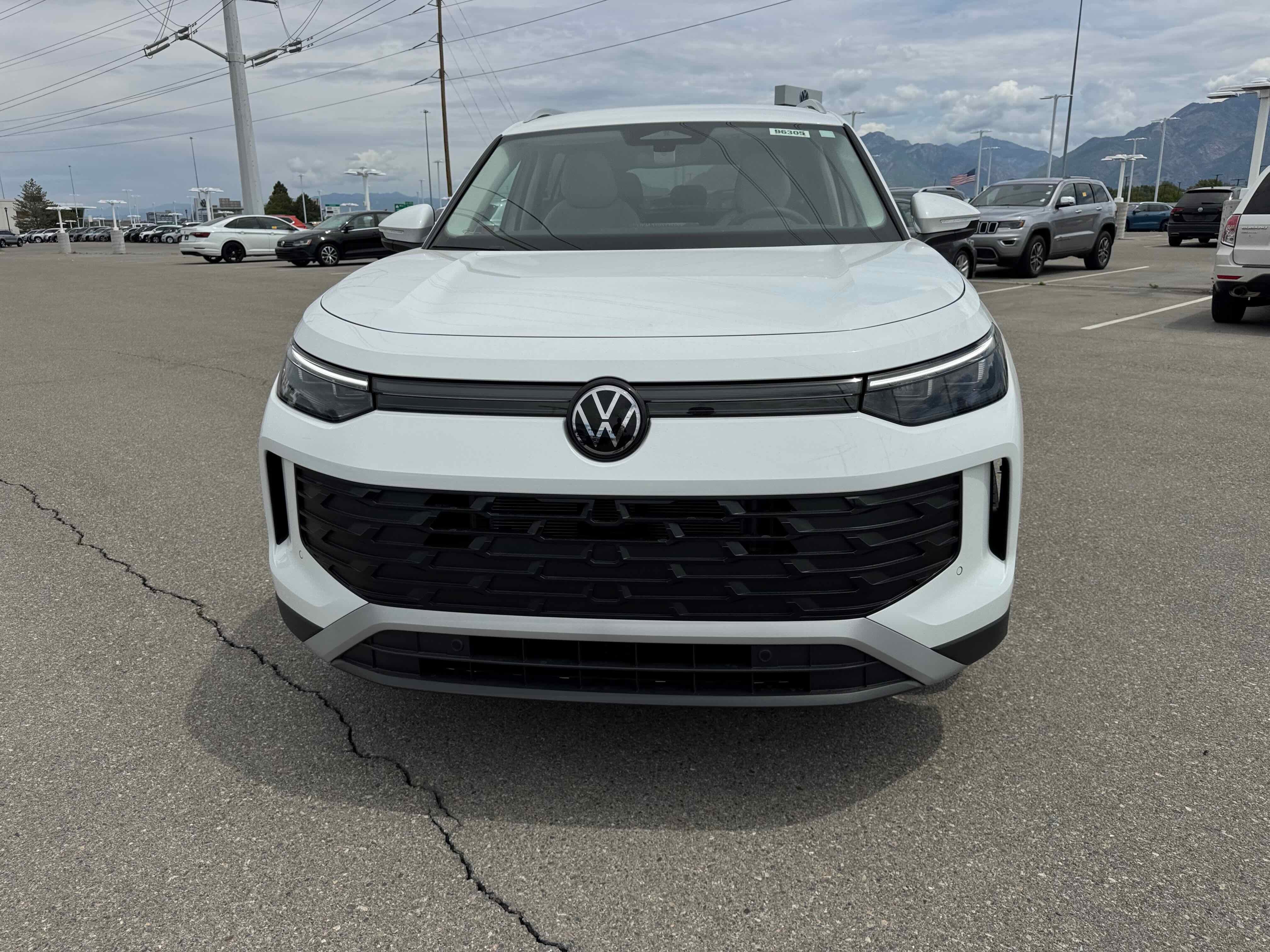 2025 Volkswagen Tiguan SE