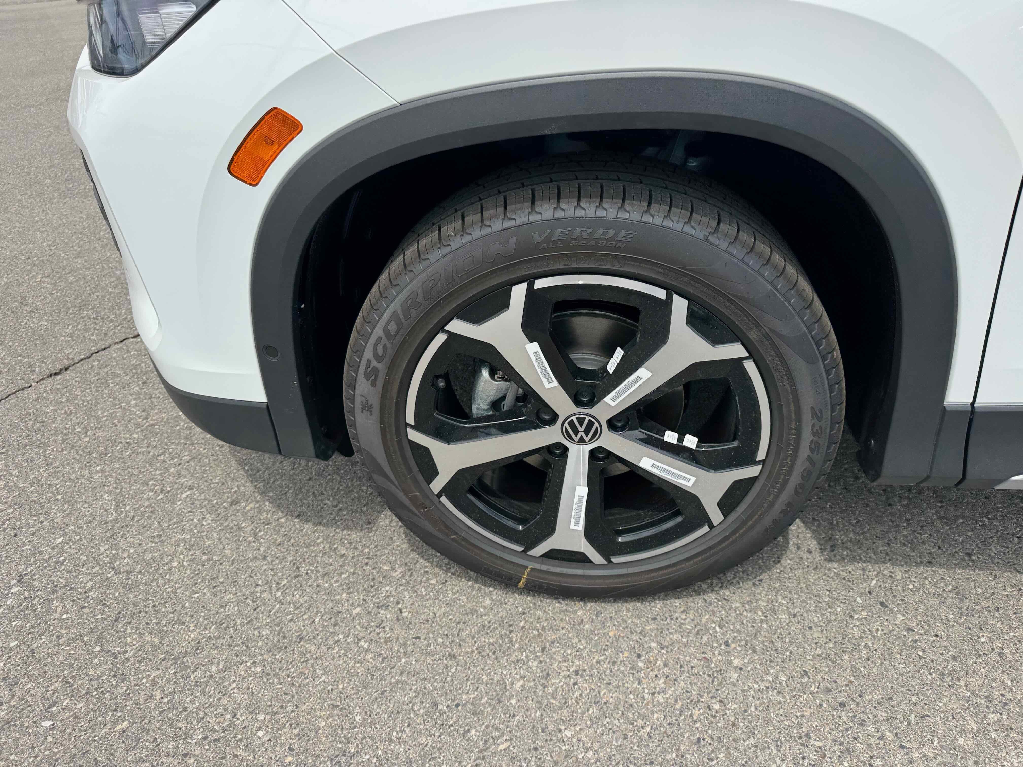 2025 Volkswagen Tiguan SE