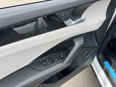 2025 Volkswagen Tiguan SE