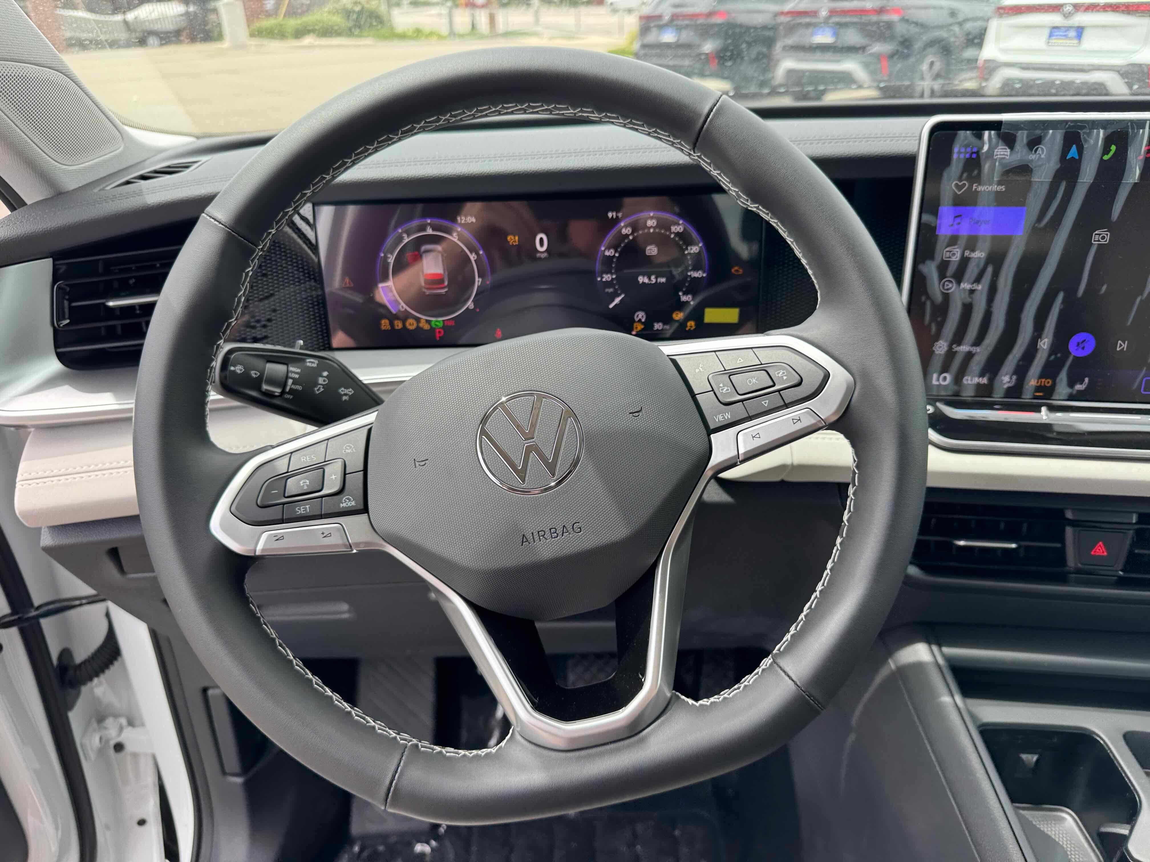 2025 Volkswagen Tiguan SE