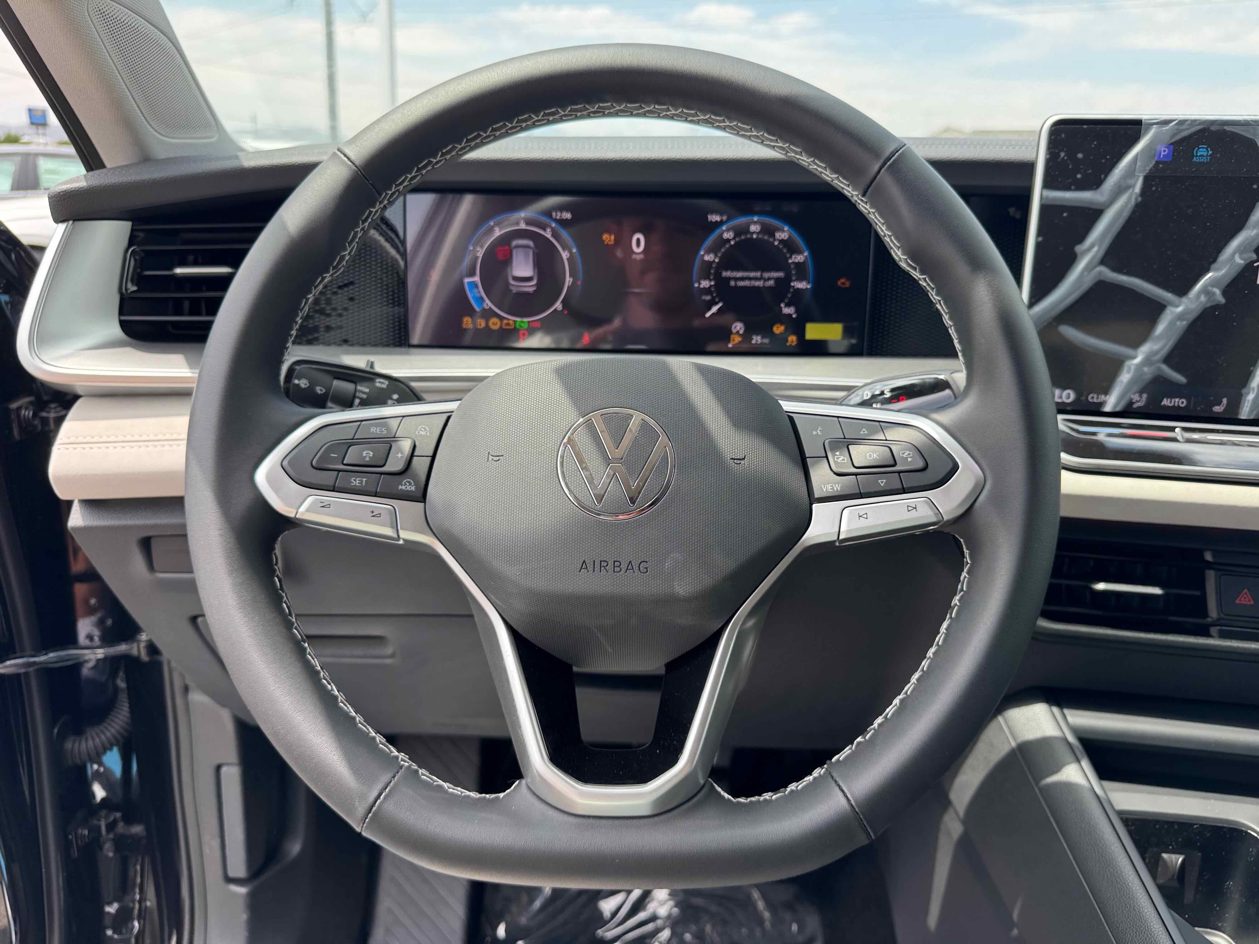 2025 Volkswagen Tiguan SE