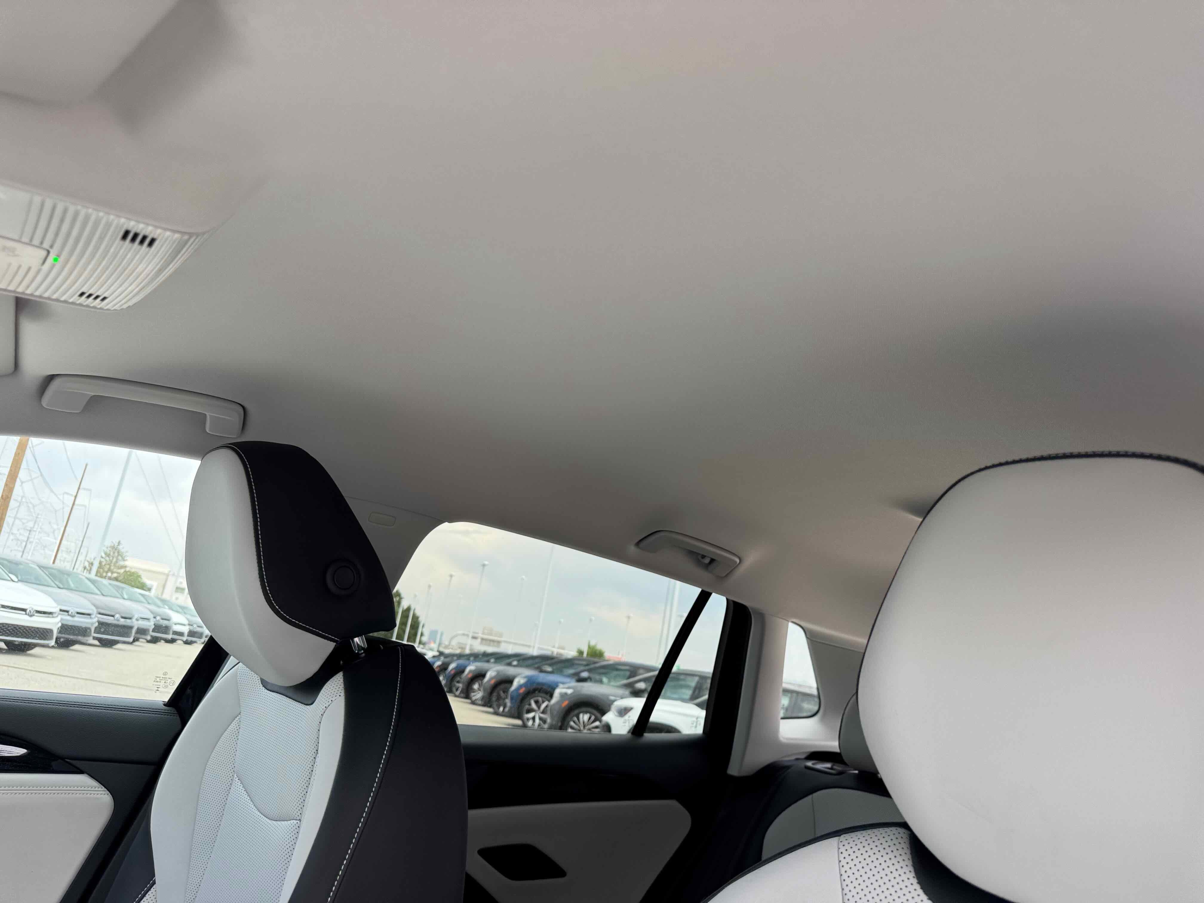 2025 Volkswagen Tiguan SE