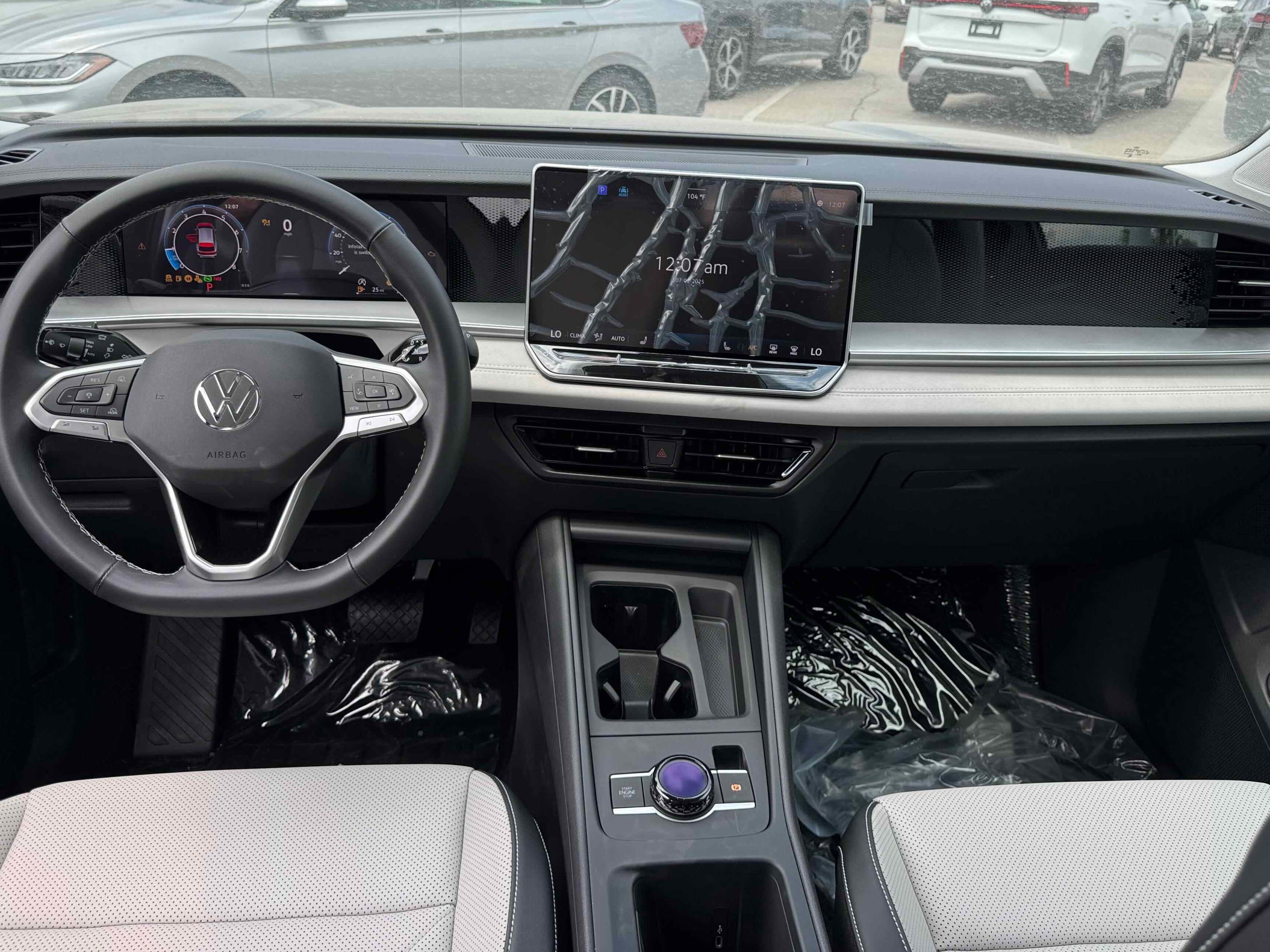 2025 Volkswagen Tiguan SE