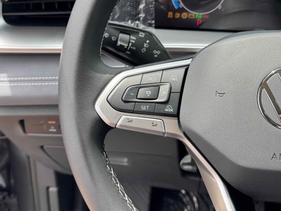 2025 Volkswagen Tiguan SE