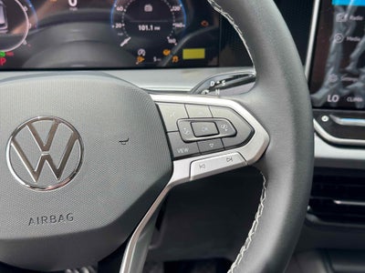 2025 Volkswagen Tiguan SE