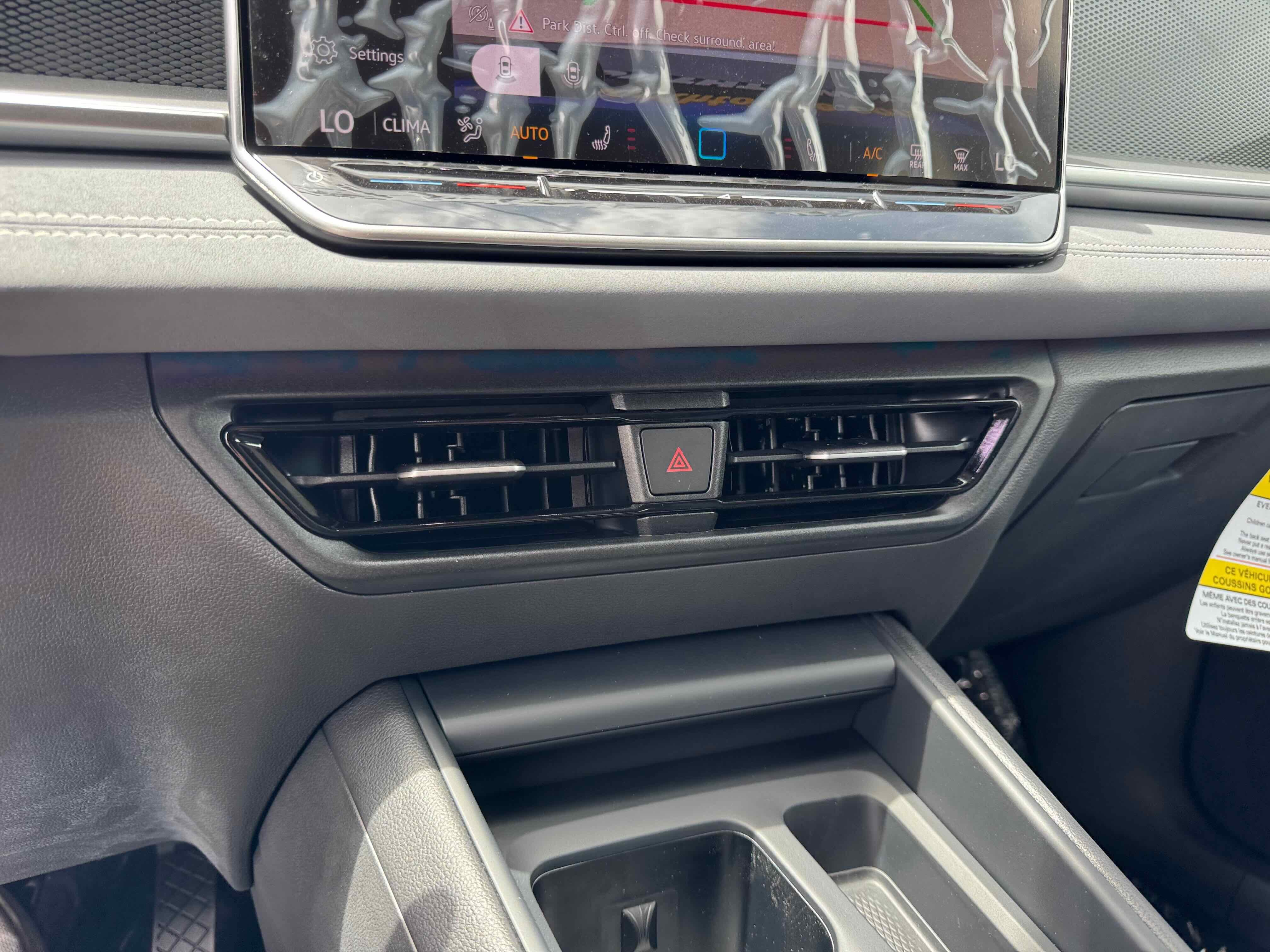 2025 Volkswagen Tiguan SE