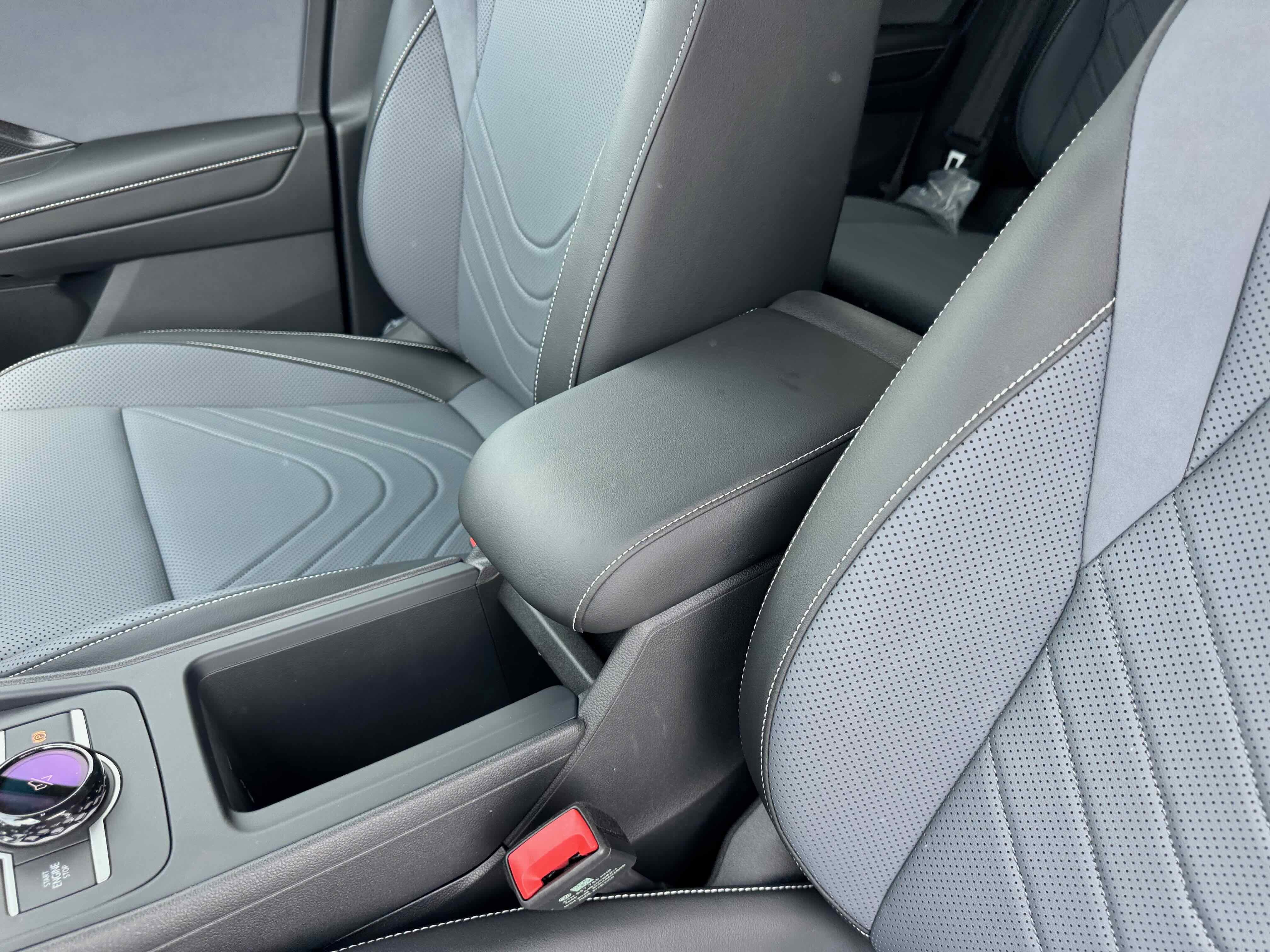 2025 Volkswagen Tiguan SE