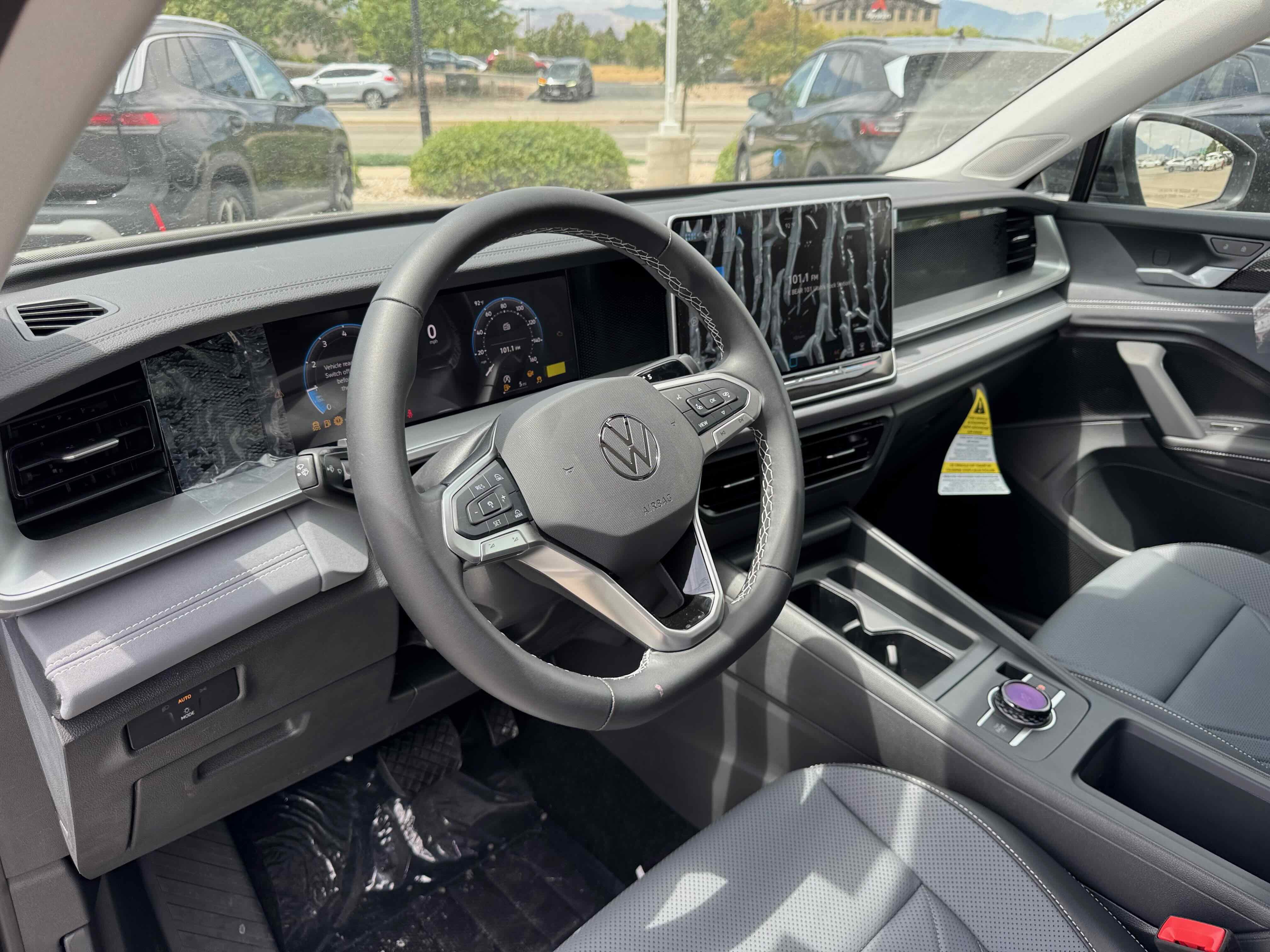 2025 Volkswagen Tiguan SE