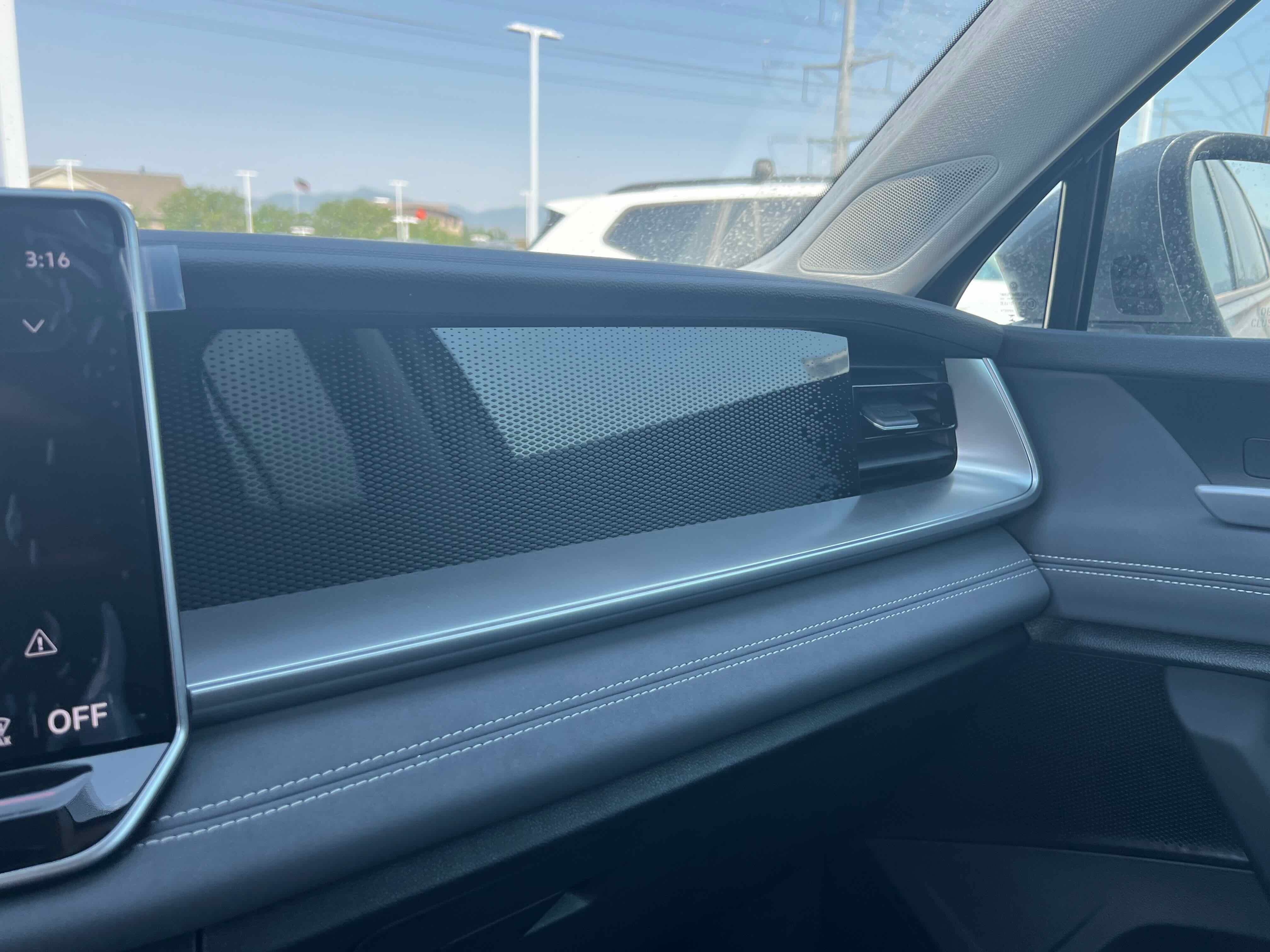 2025 Volkswagen Tiguan SE