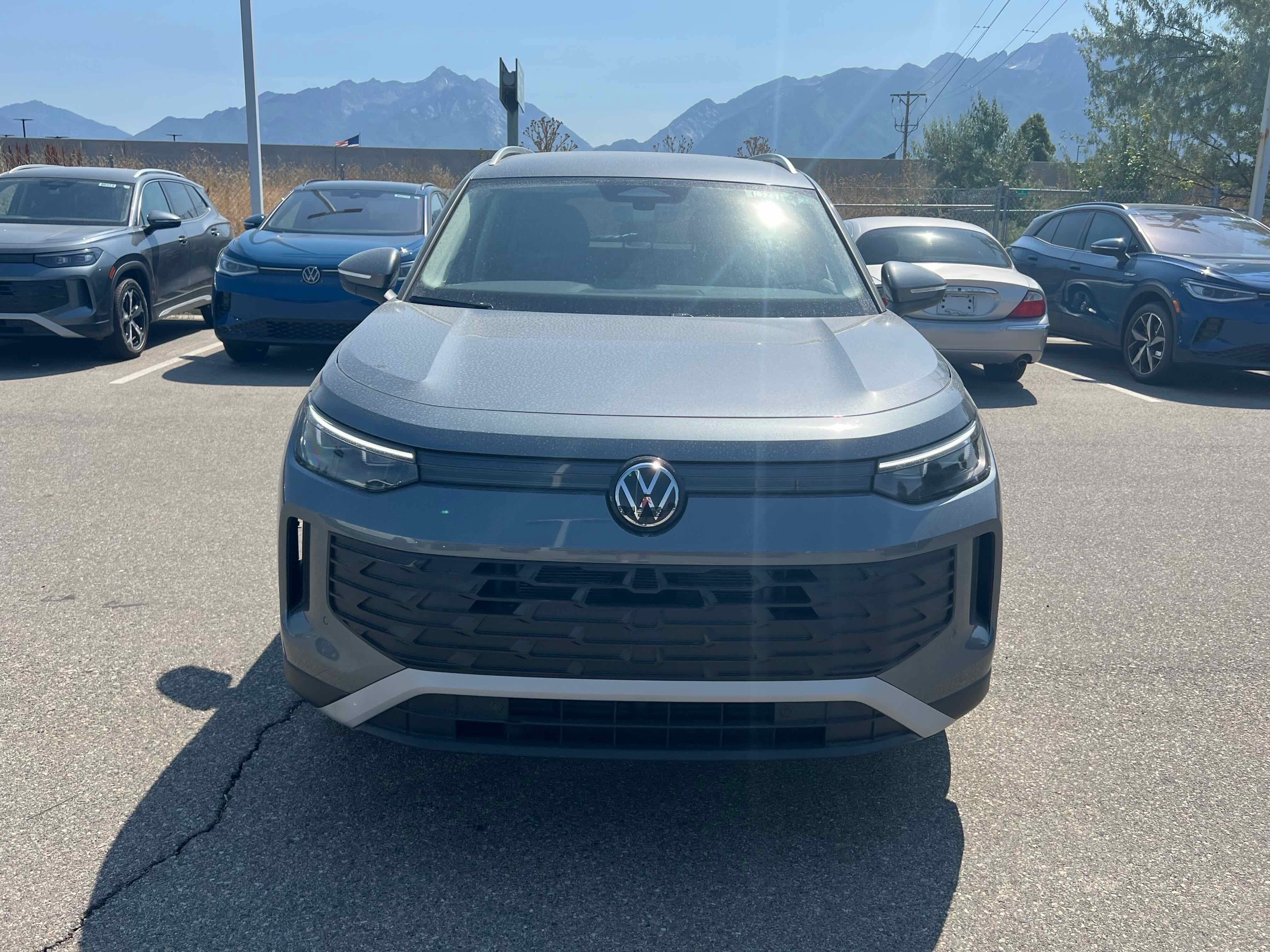 2025 Volkswagen Tiguan SE