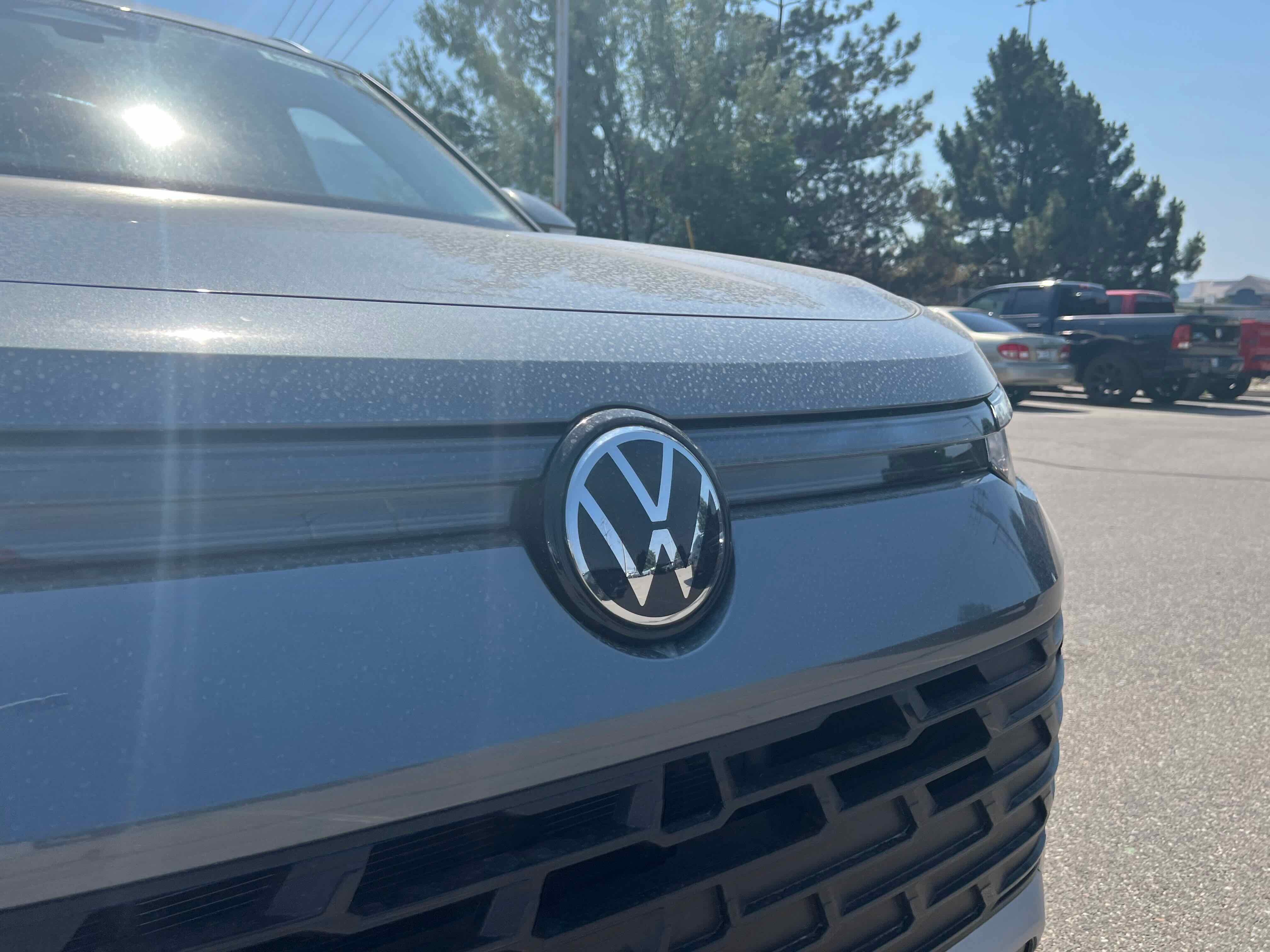 2025 Volkswagen Tiguan SE