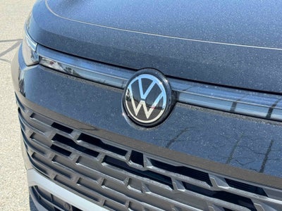 2025 Volkswagen Tiguan SE