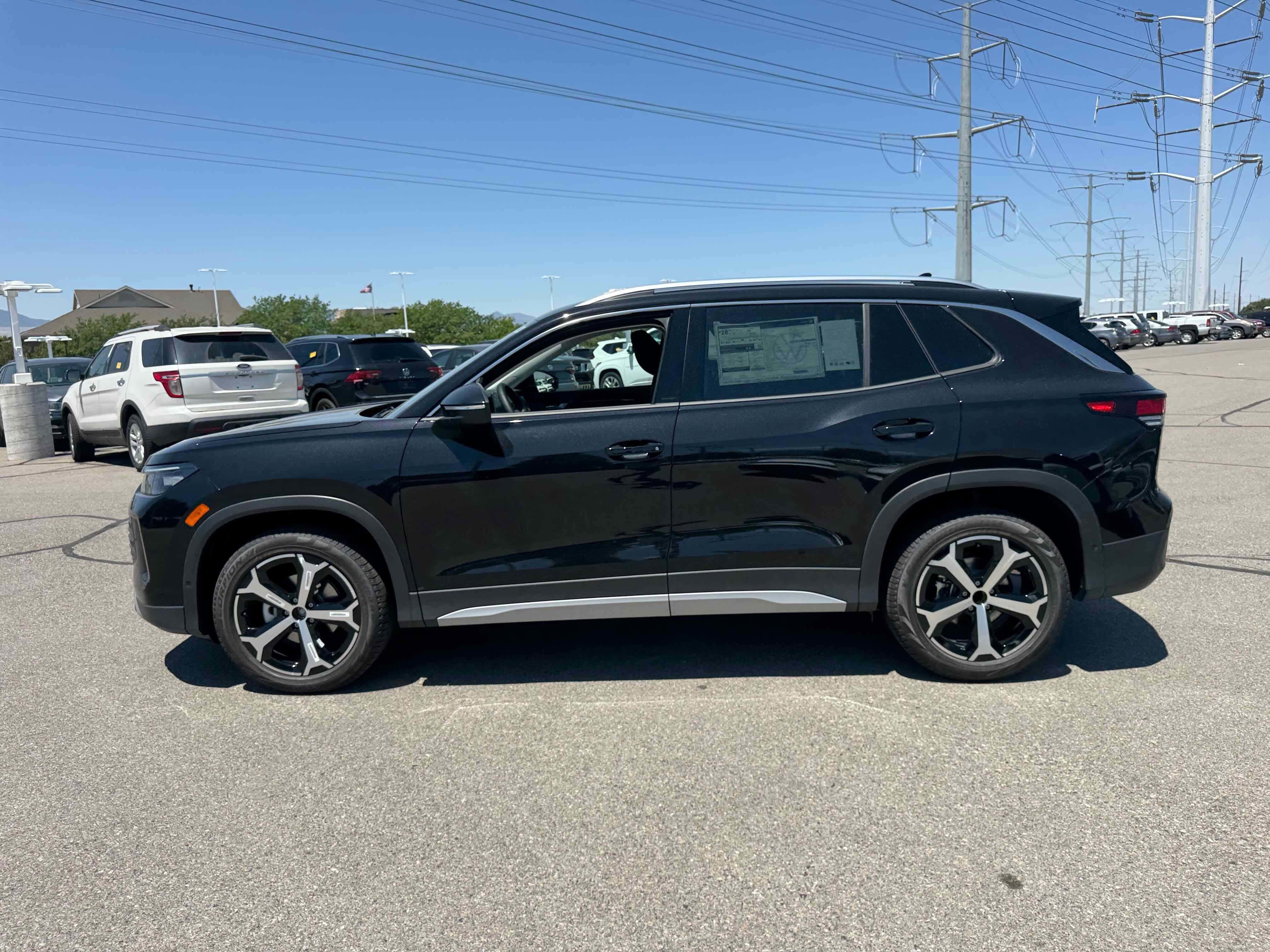 2025 Volkswagen Tiguan SE