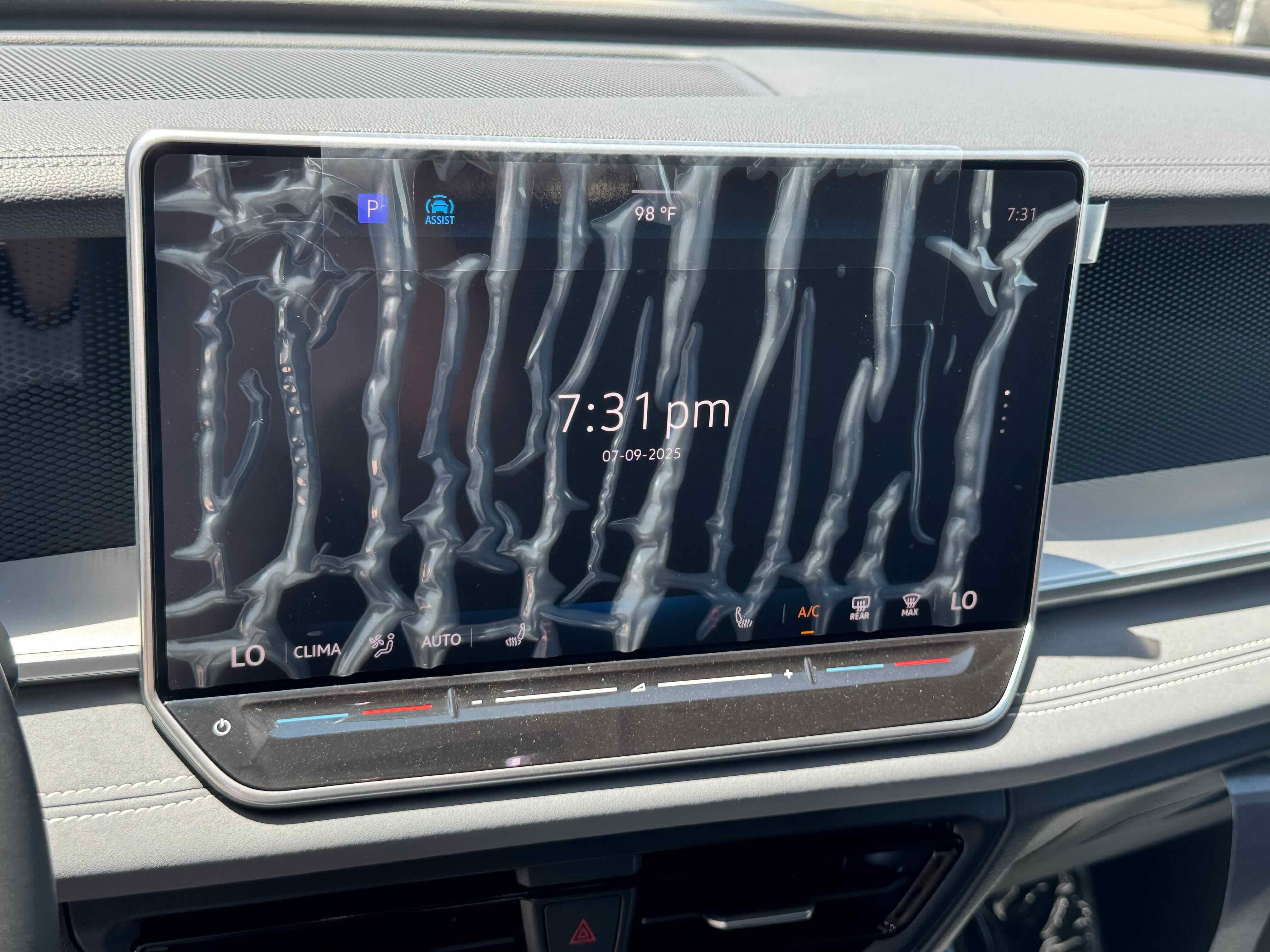 2025 Volkswagen Tiguan SE