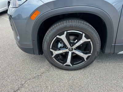 2025 Volkswagen Tiguan SE