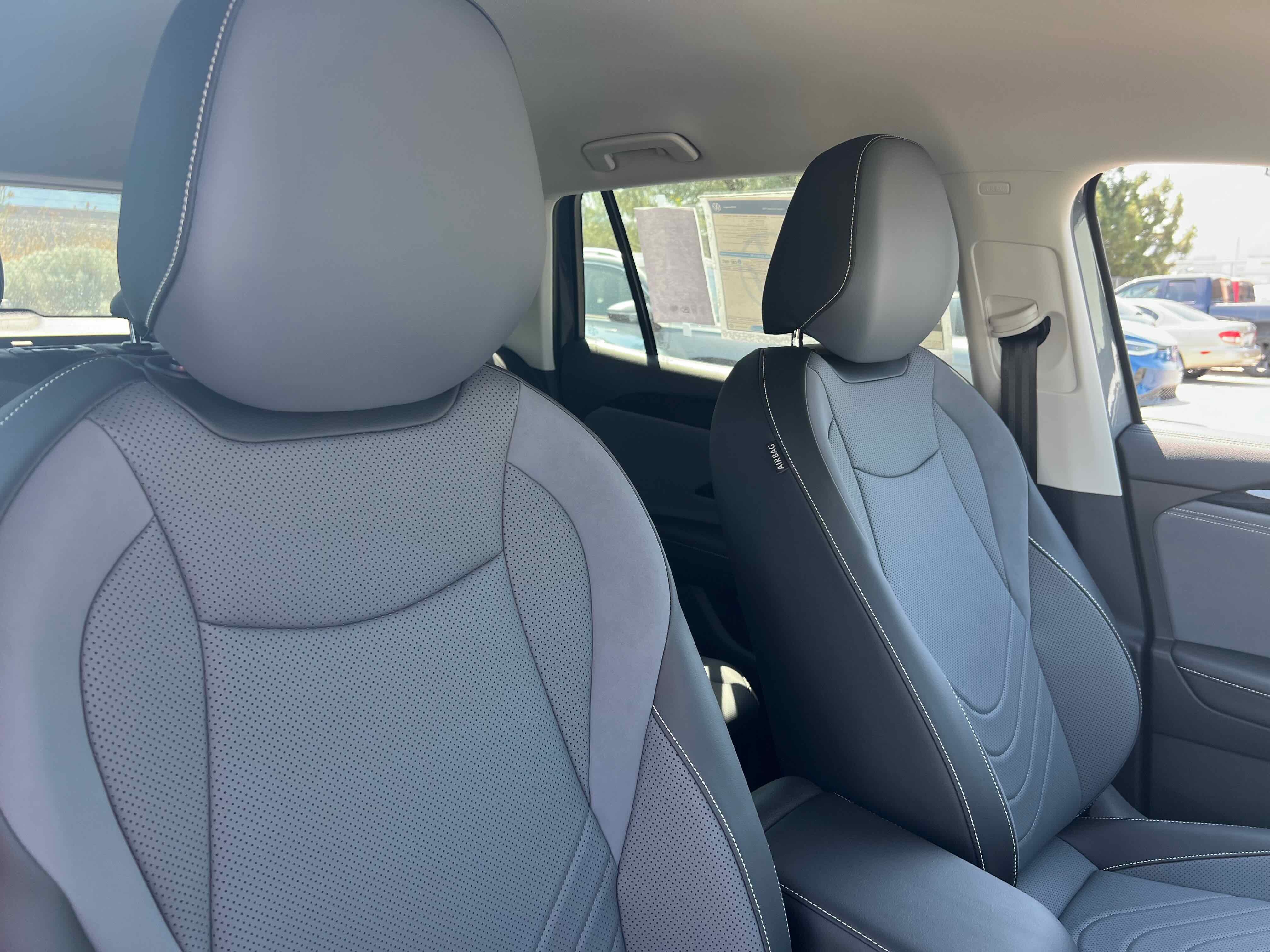 2025 Volkswagen Tiguan SE